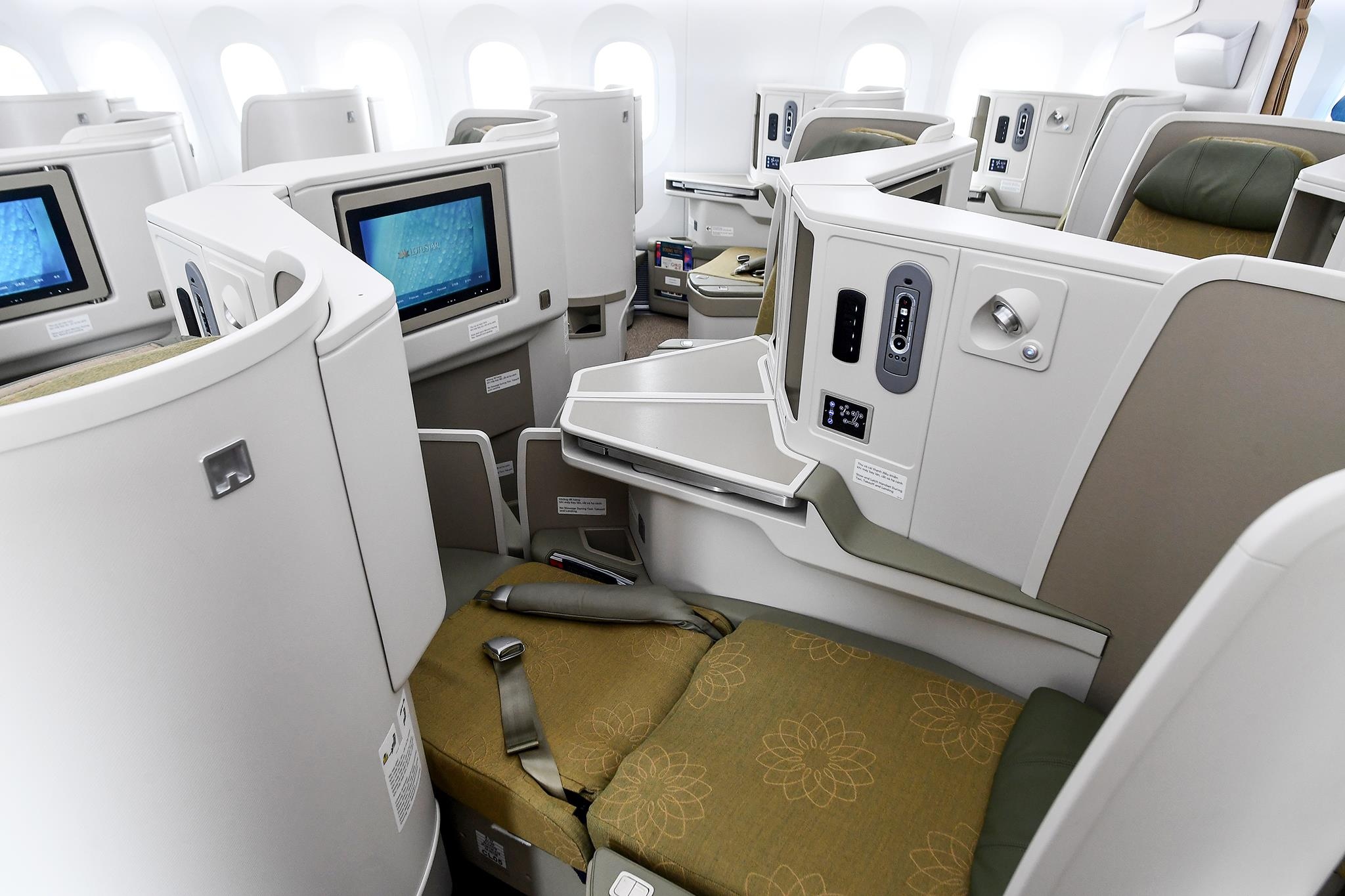 Boeing 787-10 dau tien tai Viet Nam anh 12