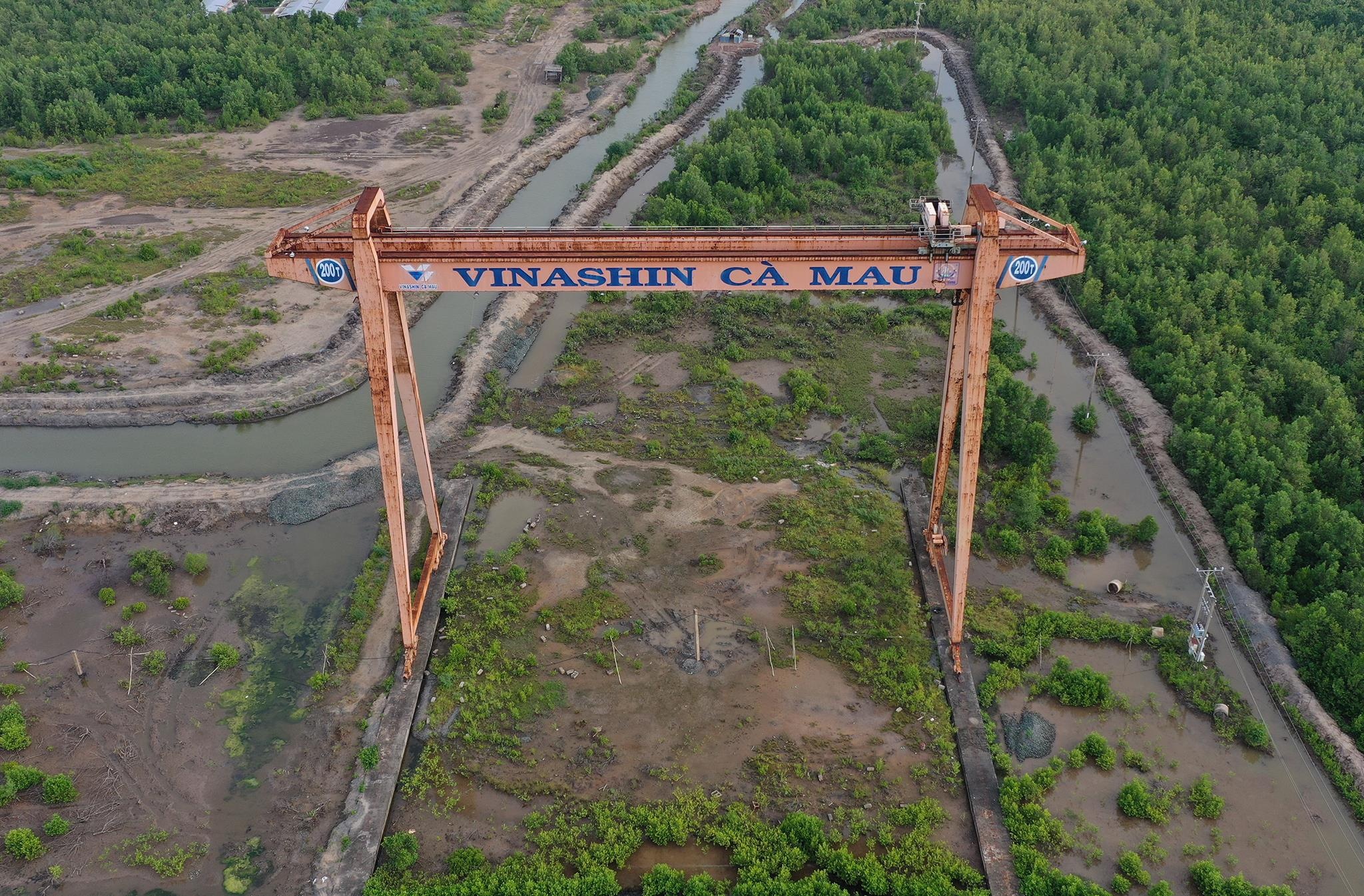 Nha may dong tau nghin ty o Ca Mau anh 2