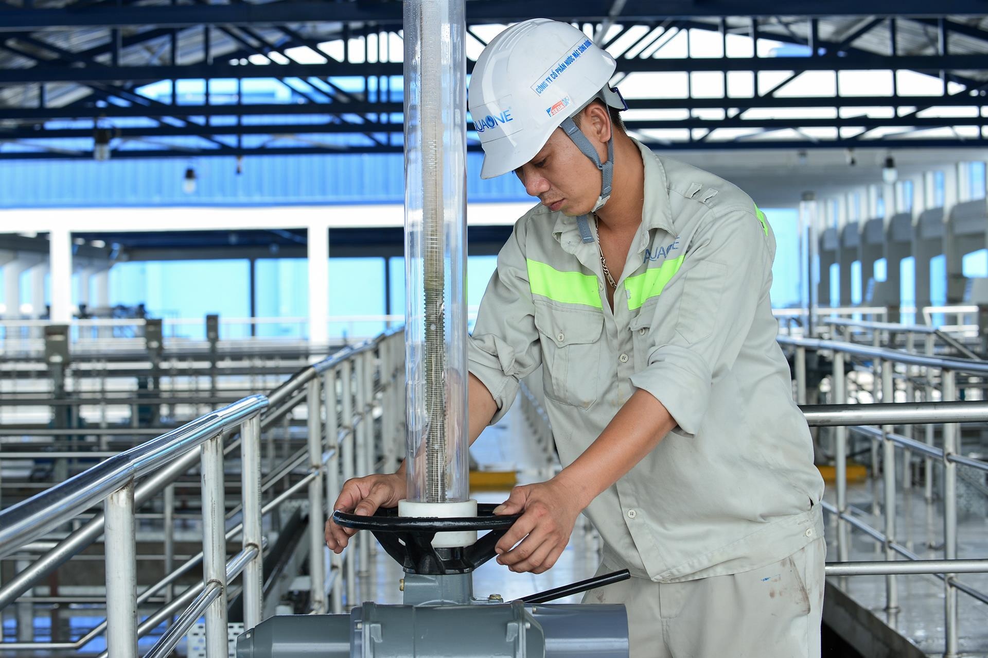 nha may nuoc mat song Duong cho ra nuoc uong tai v anh 24