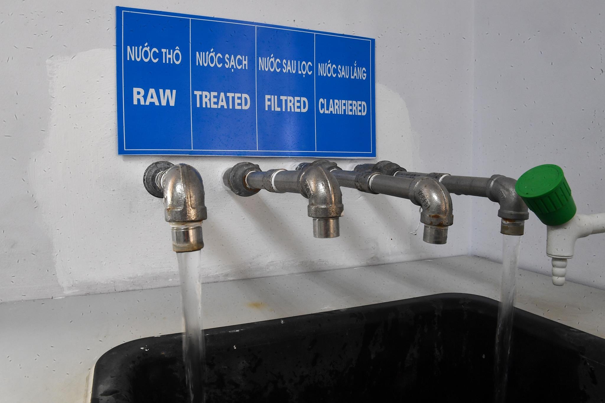 nha may nuoc mat song Duong cho ra nuoc uong tai v anh 38