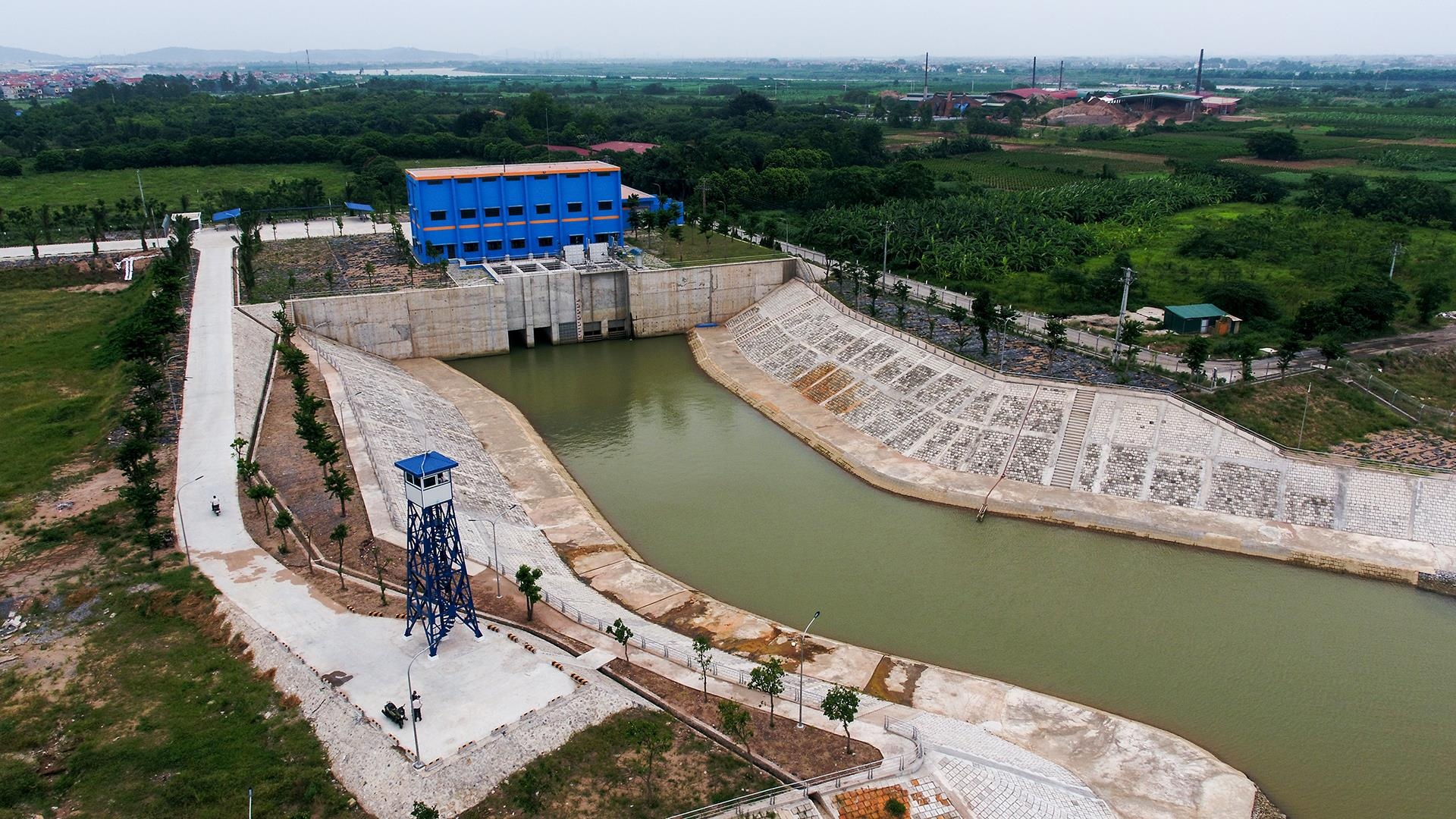 nha may nuoc mat song Duong cho ra nuoc uong tai v anh 11