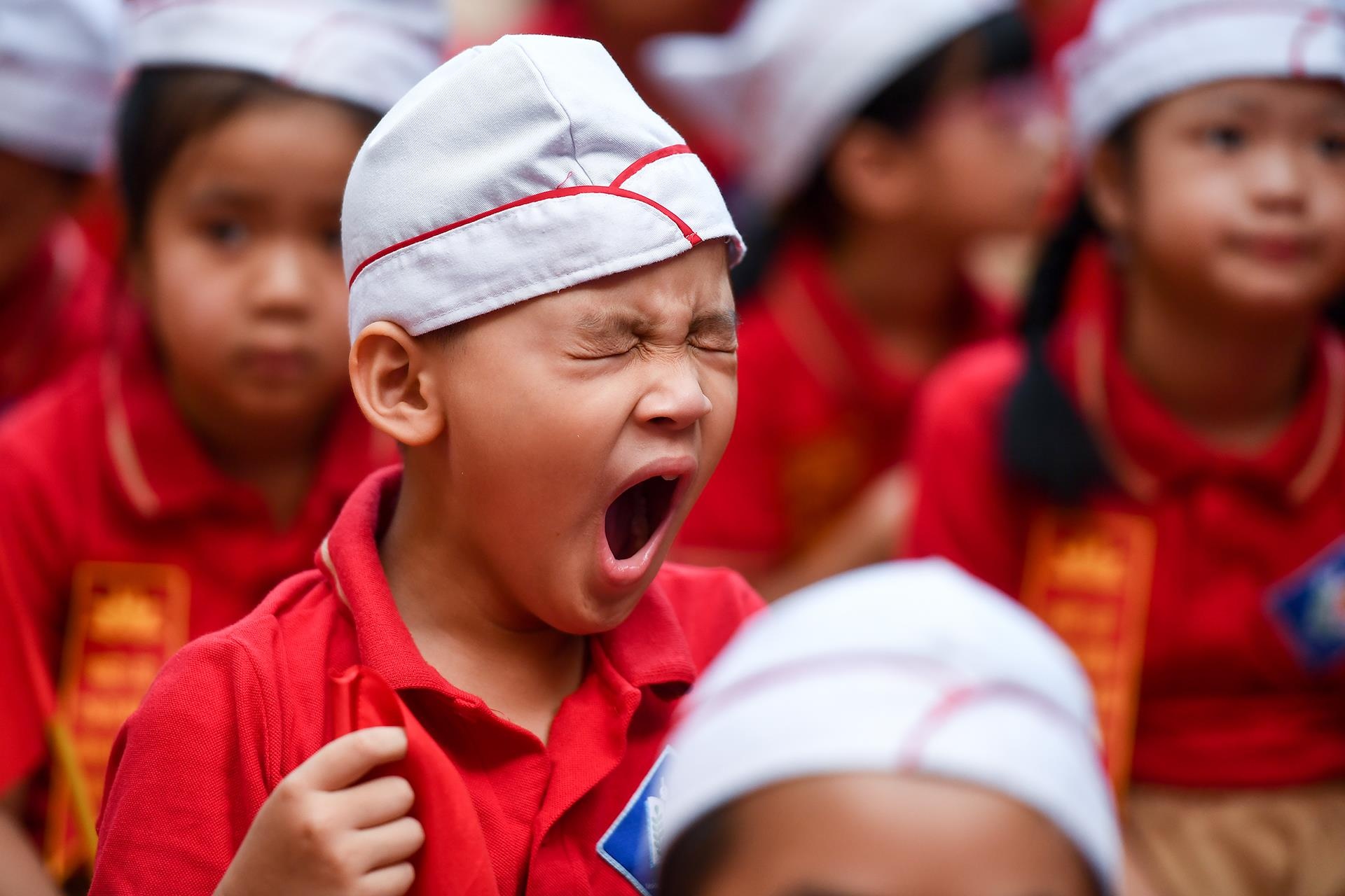 hoc sinh tieu hoc ngay khai giang anh 13