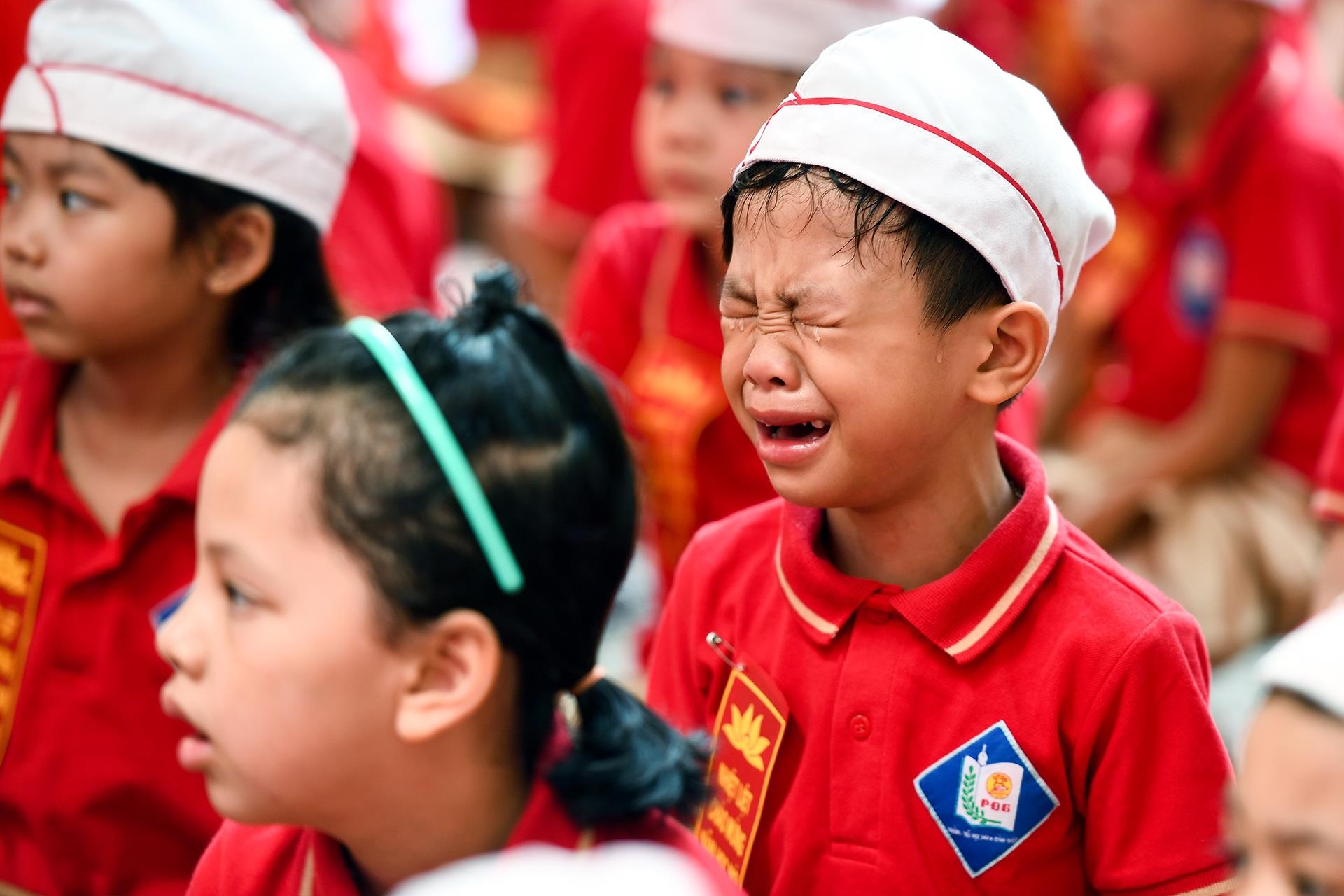 hoc sinh tieu hoc ngay khai giang anh 2