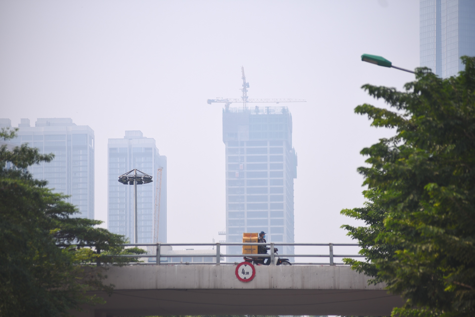 o nhiem khong khi o Ha Noi anh 10