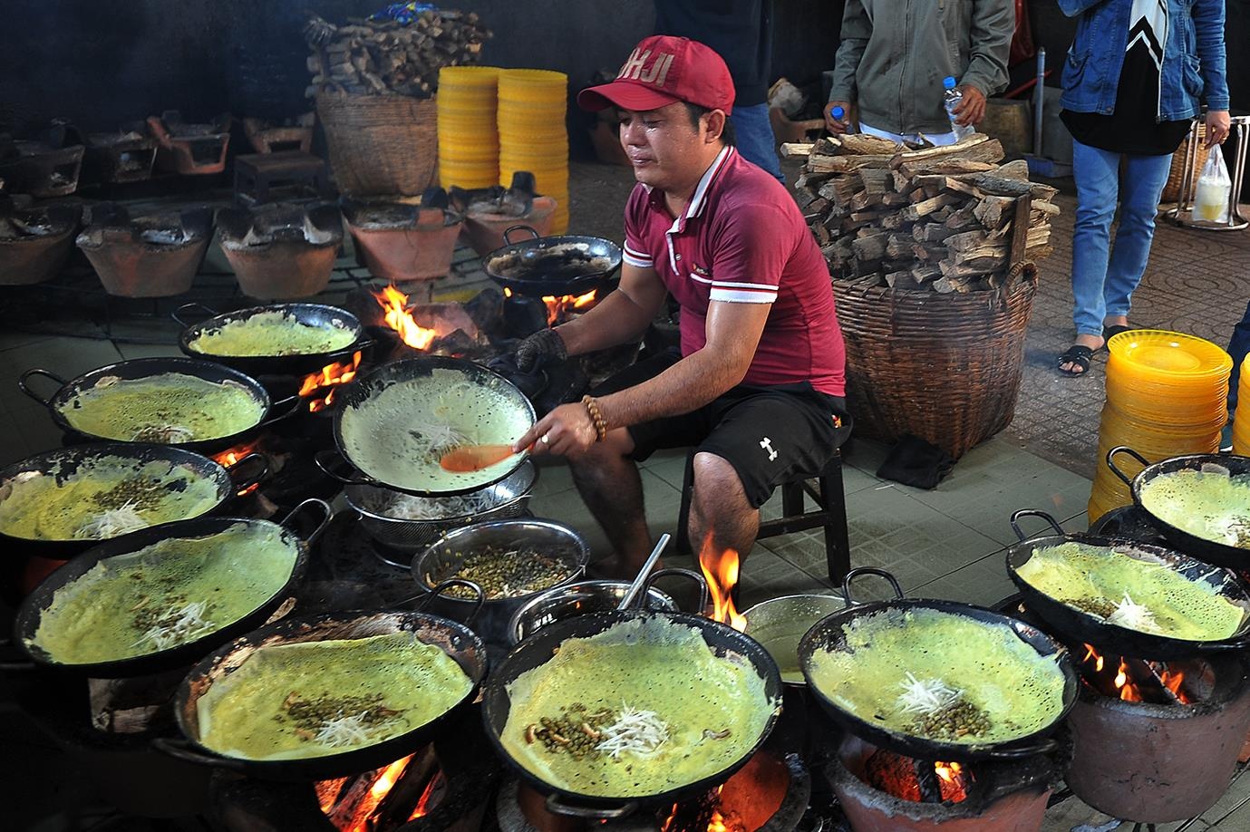 Chua banh xeo doc dao o mien Tay hinh anh