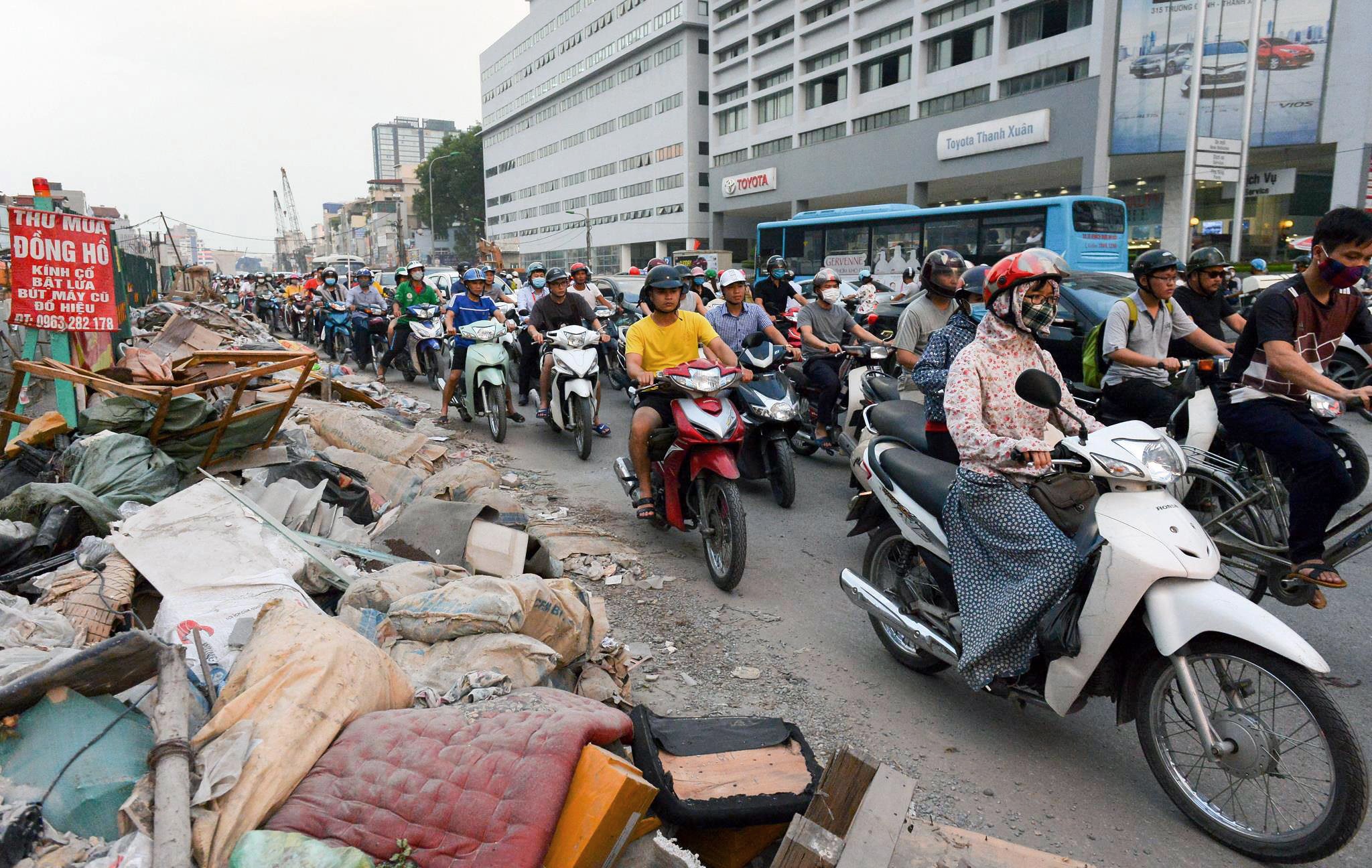 diem den un tac giao thong o Ha Noi va Sai Gon anh 23