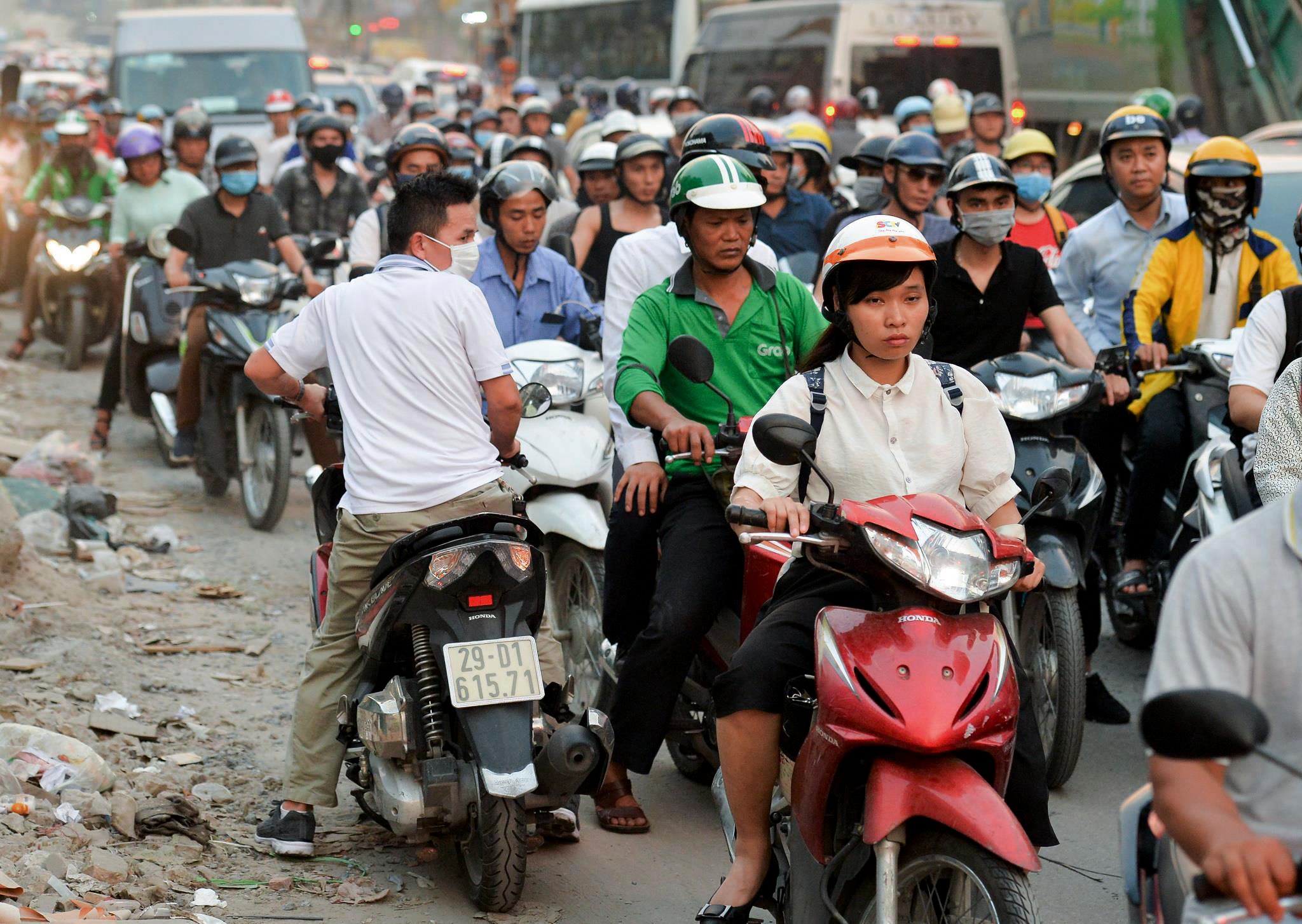 diem den un tac giao thong o Ha Noi va Sai Gon anh 44