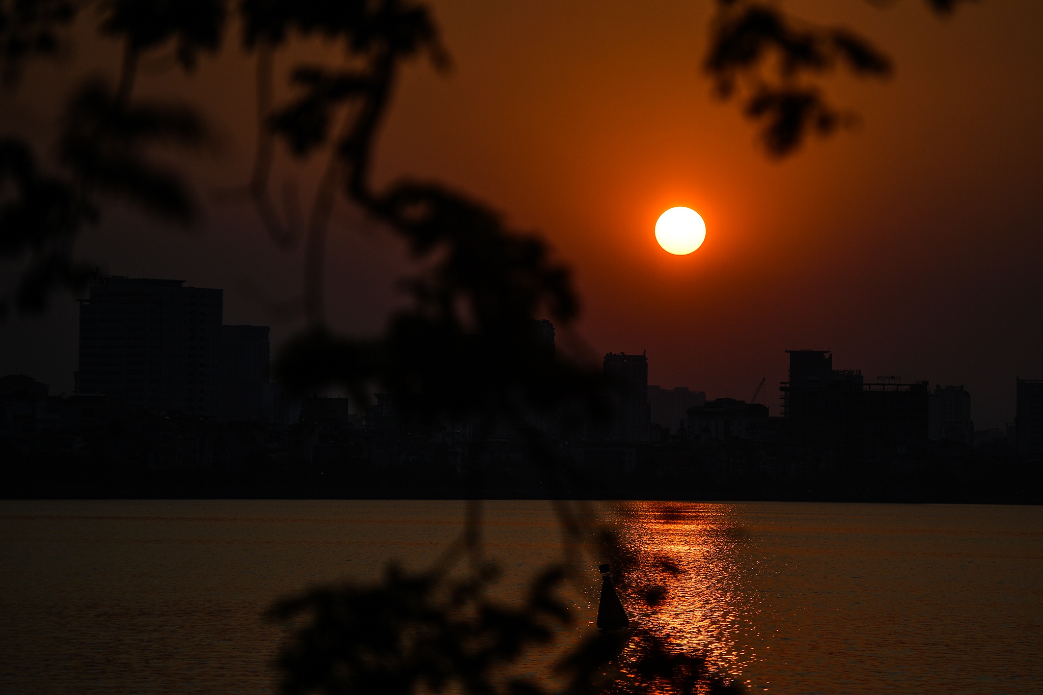 hồ Tây chiều lãng mạn ảnh 5 ho Tay chieu lang man anh 5