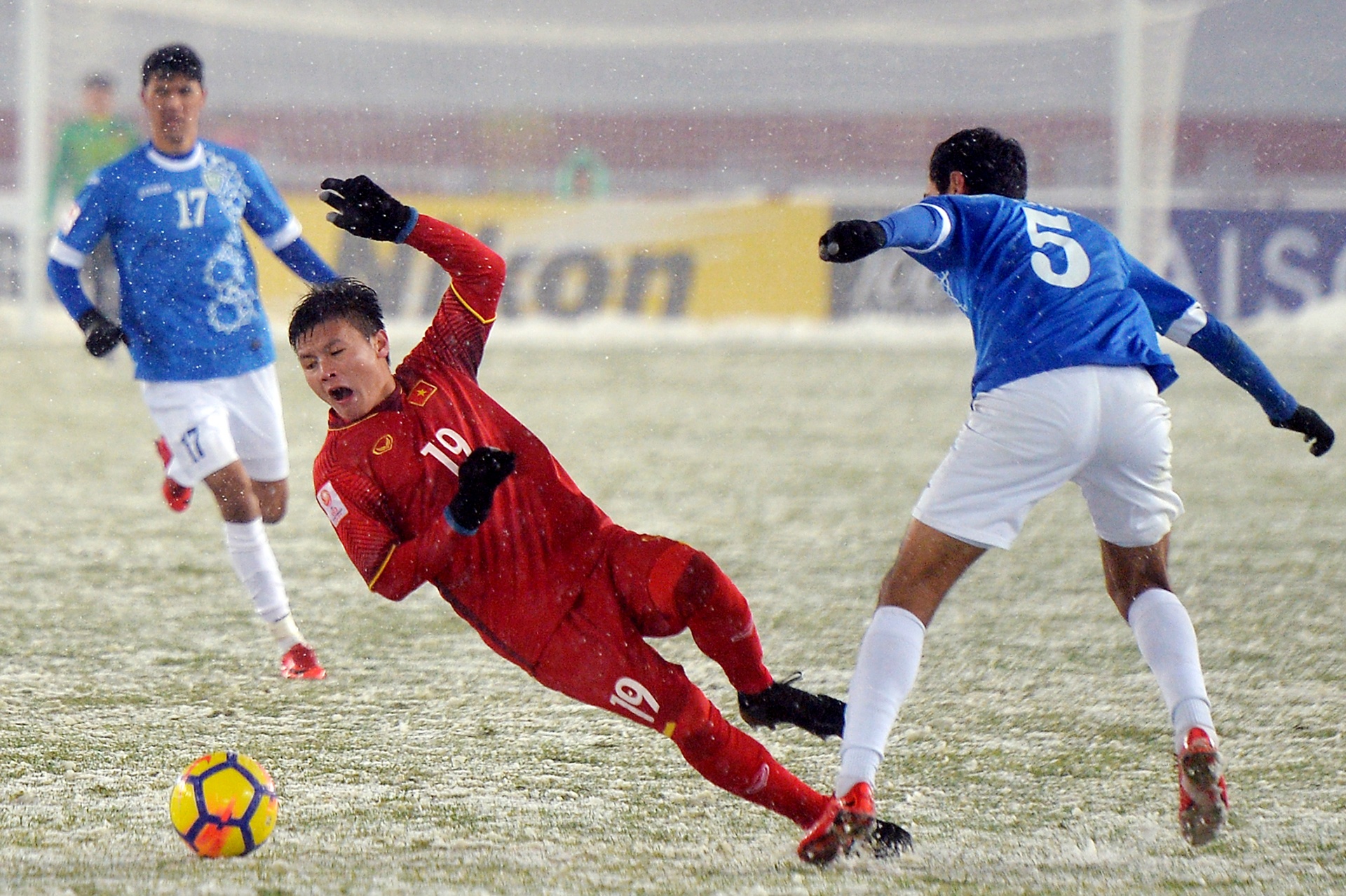 khoanh khac tran chung ket U23 chau A o Thuong Chau anh 9