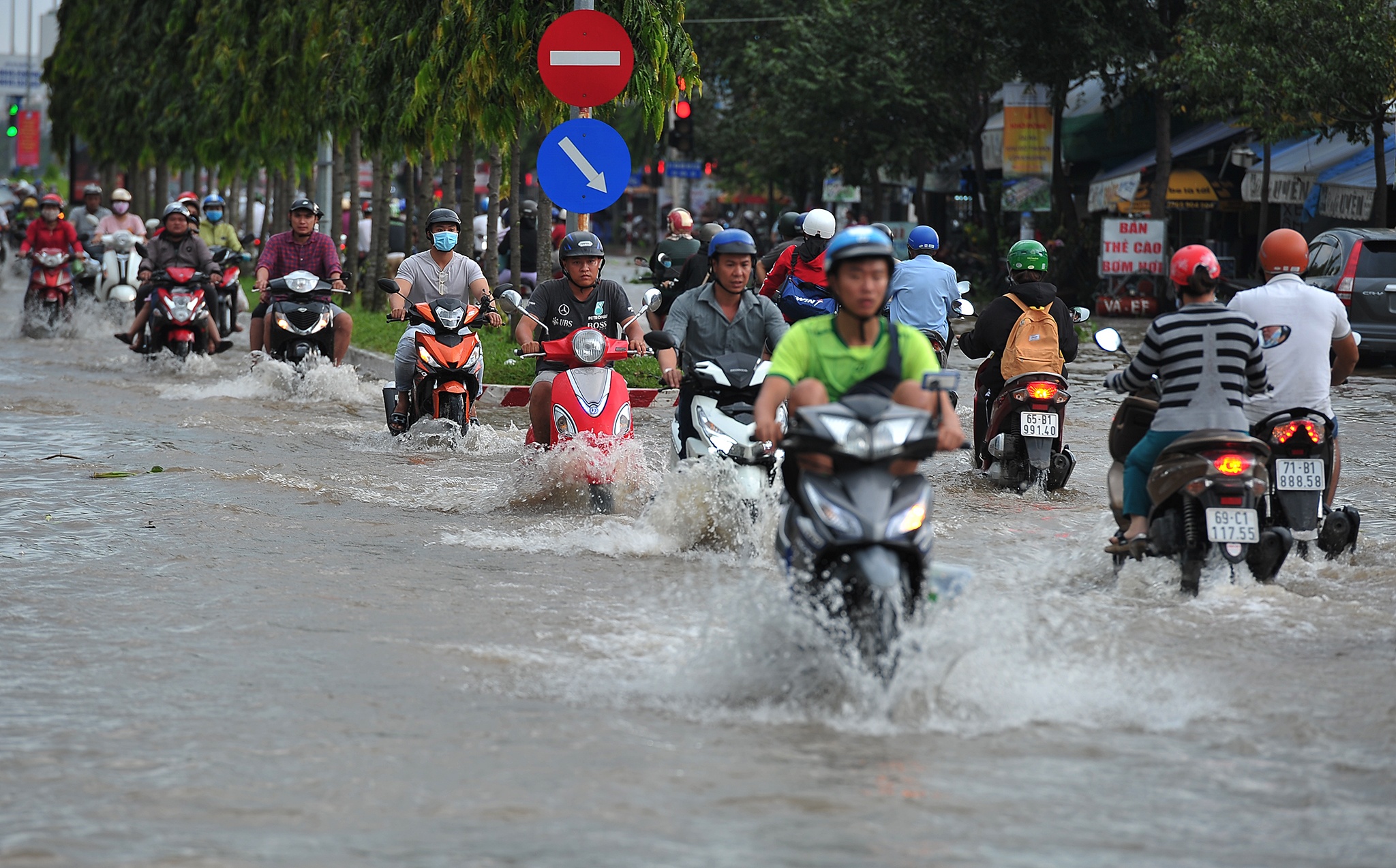 trieu cuong khien Can Tho ngap nang anh 2