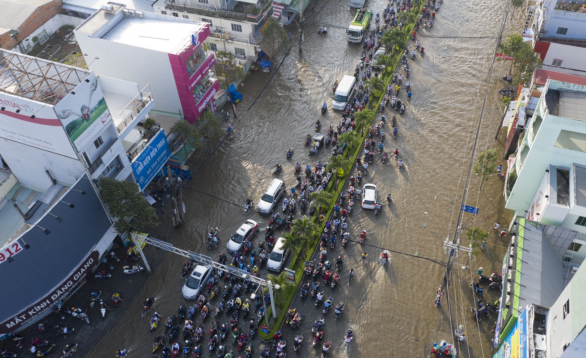 Can Tho ngap nang do trieu cuong anh 5