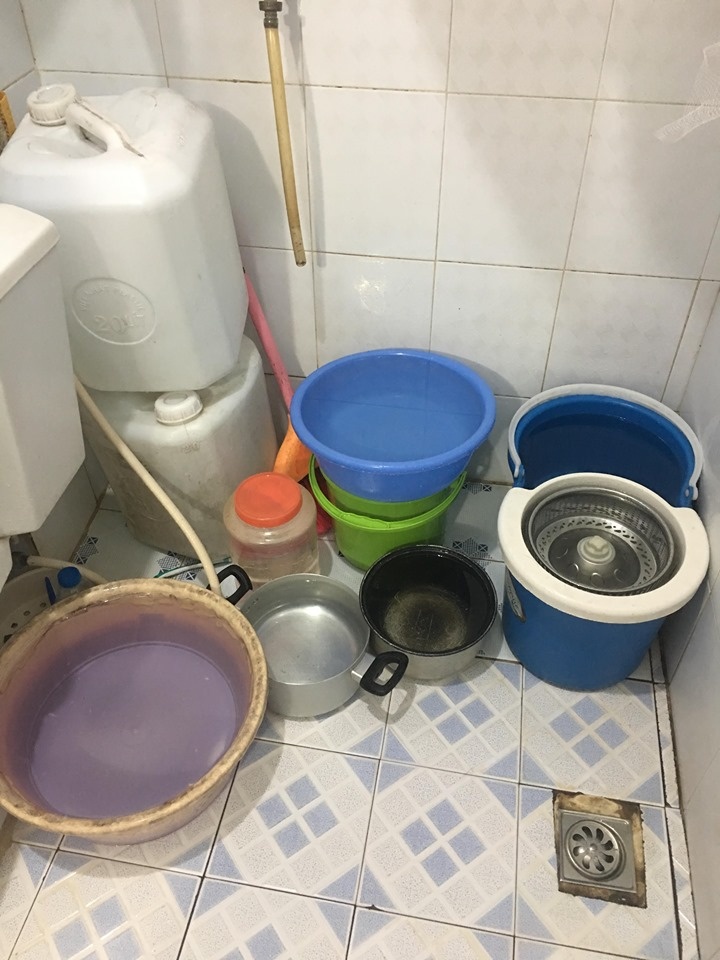 mat nuoc o Ha Noi vi song Da anh 14