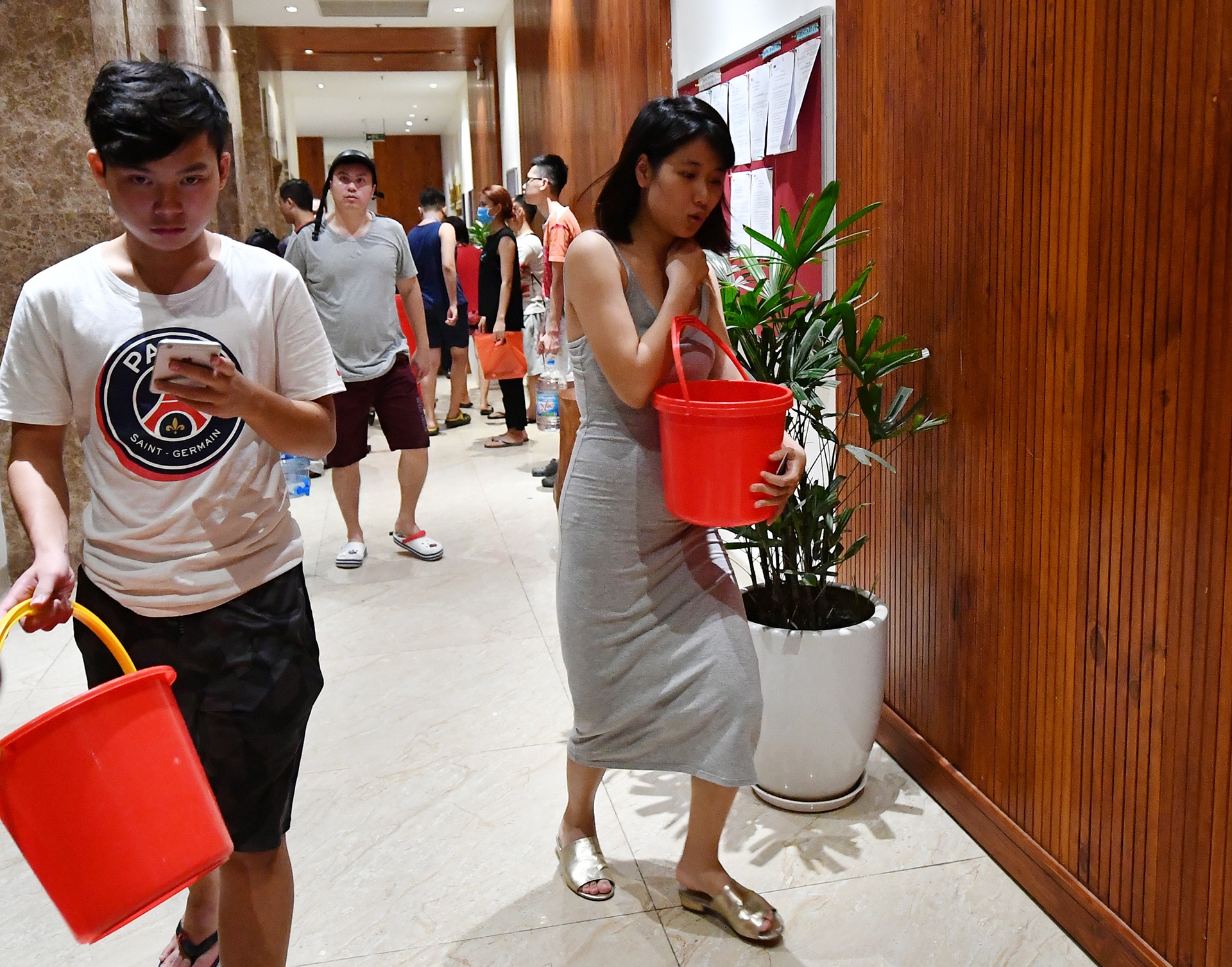 mat nuoc o Ha Noi vi song Da anh 1