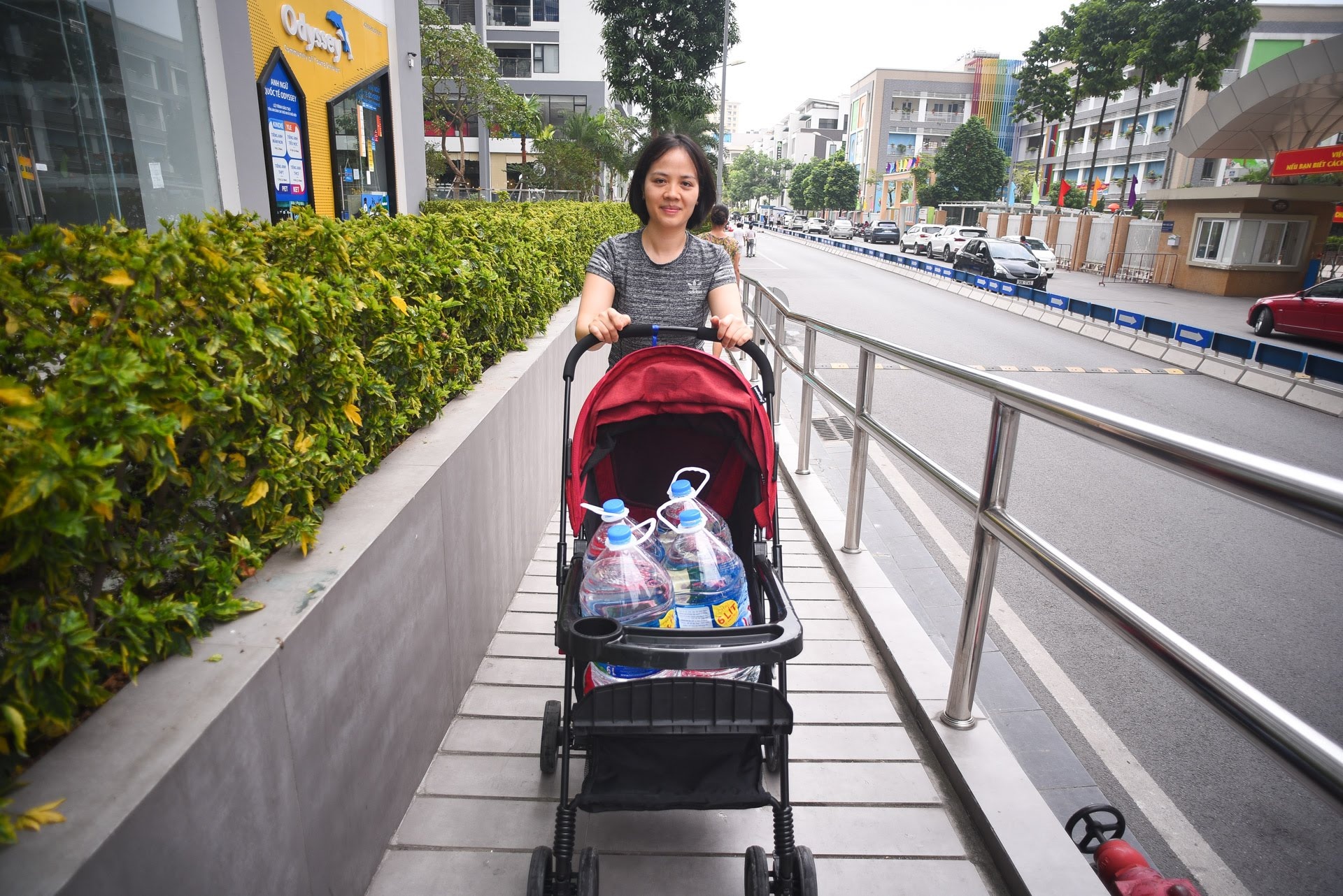 mat nuoc o Ha Noi vi song Da anh 12