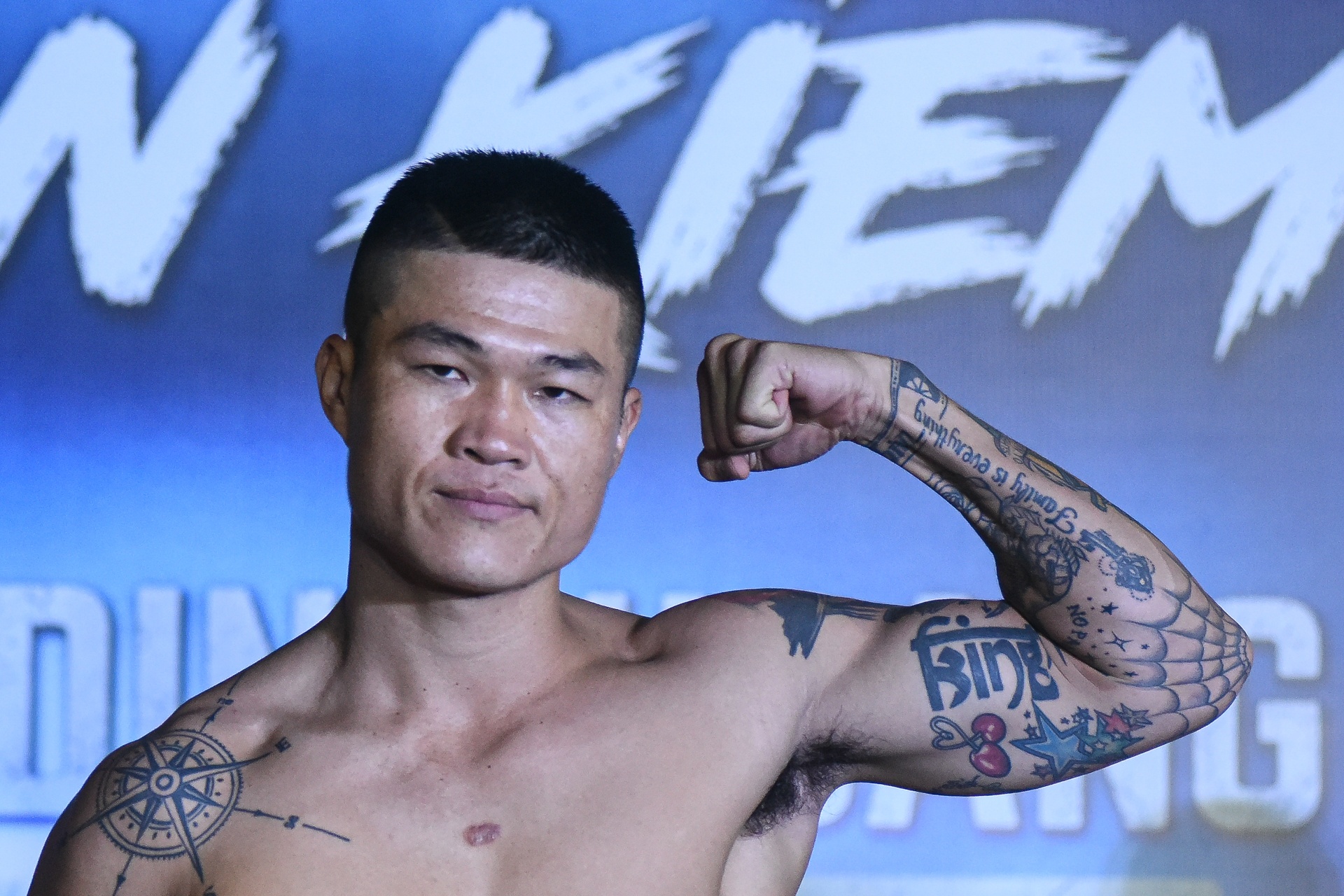 vo dai o ho Guom anh 7