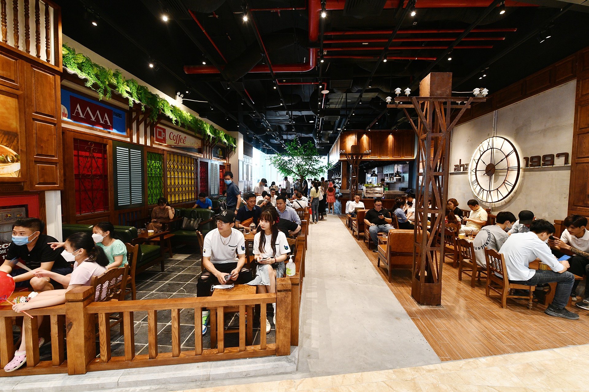 Vincom Retail anh 13