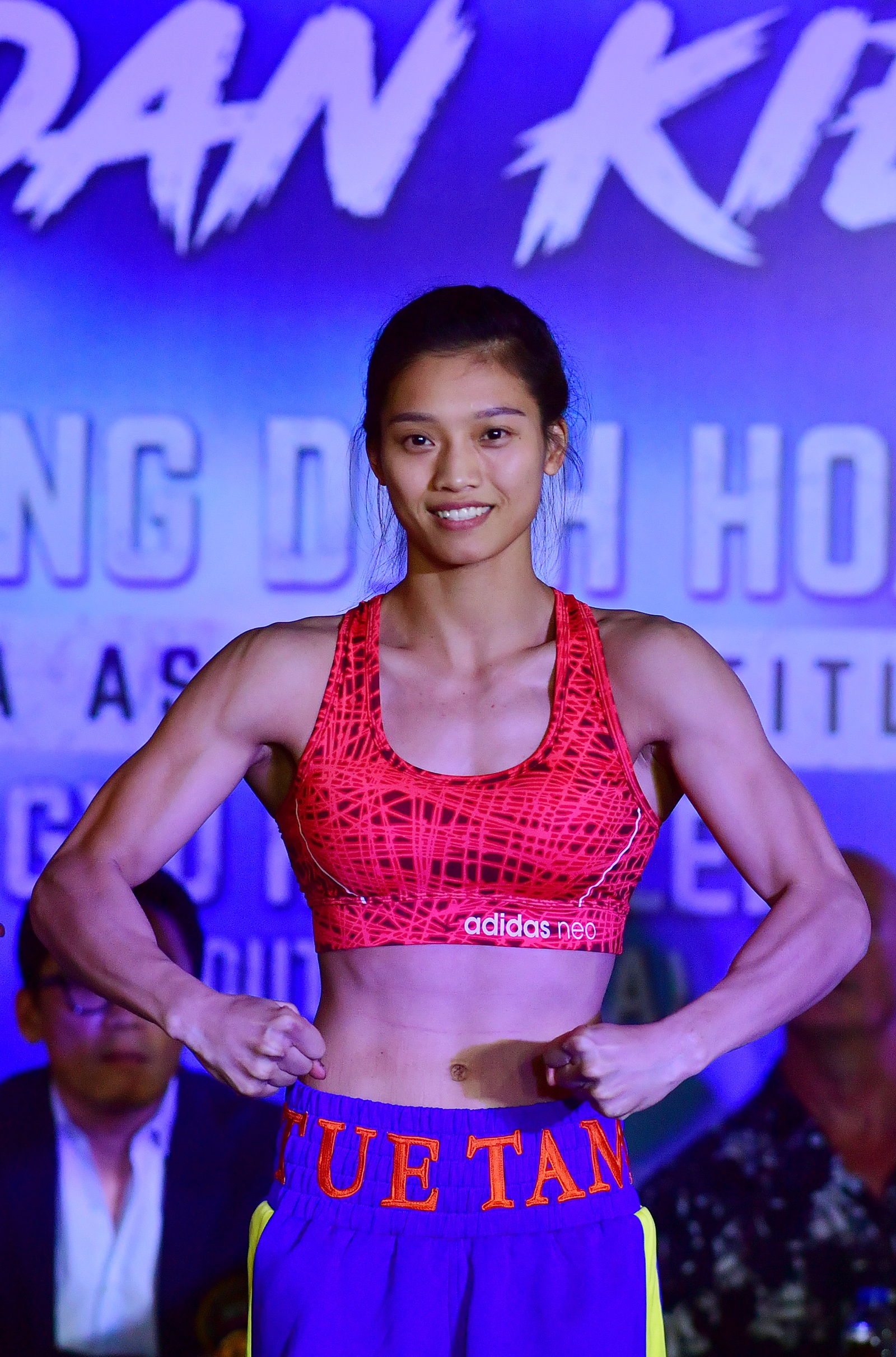 vo dai o ho Guom anh 9