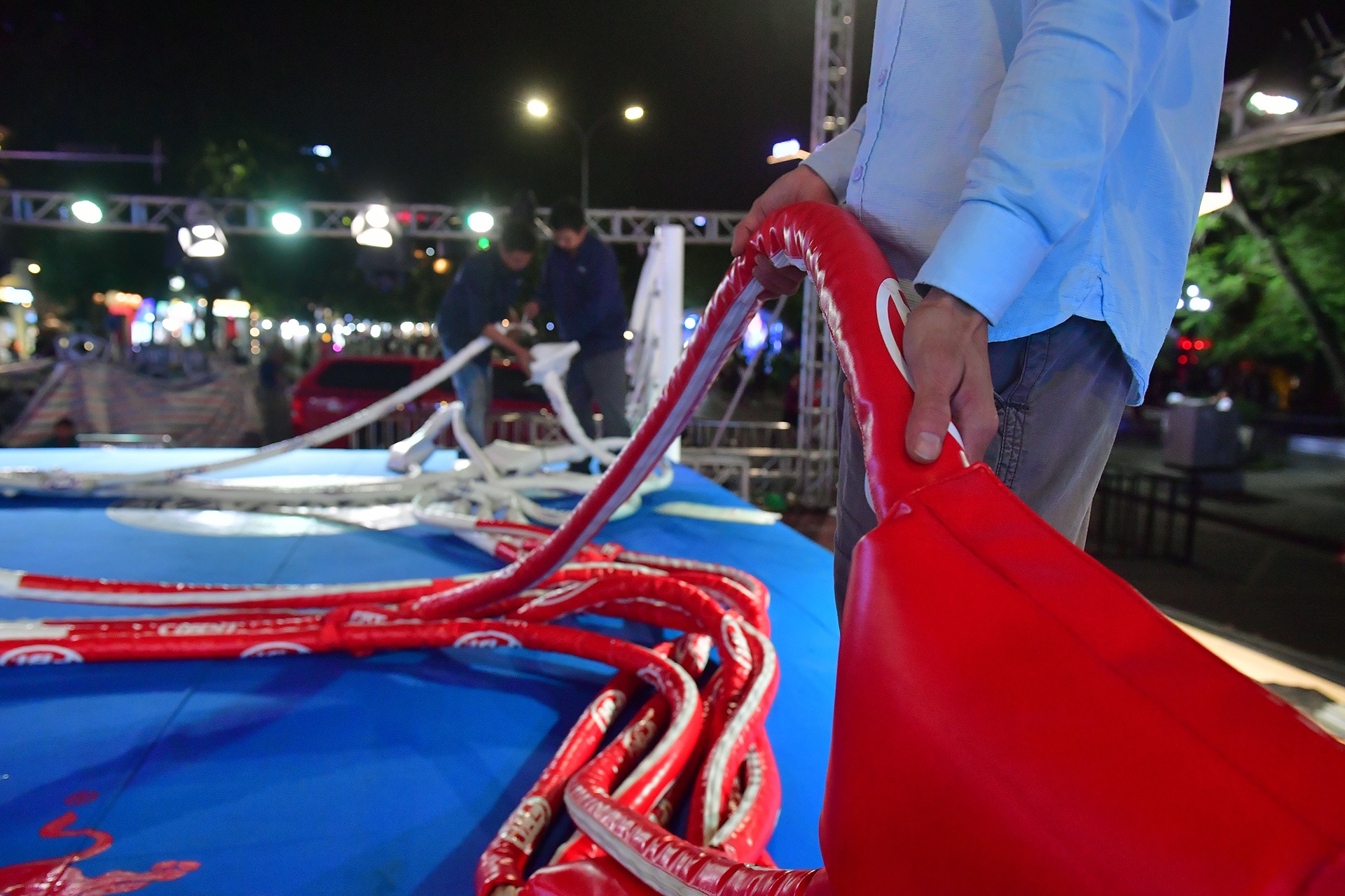 vo dai o ho Guom anh 2