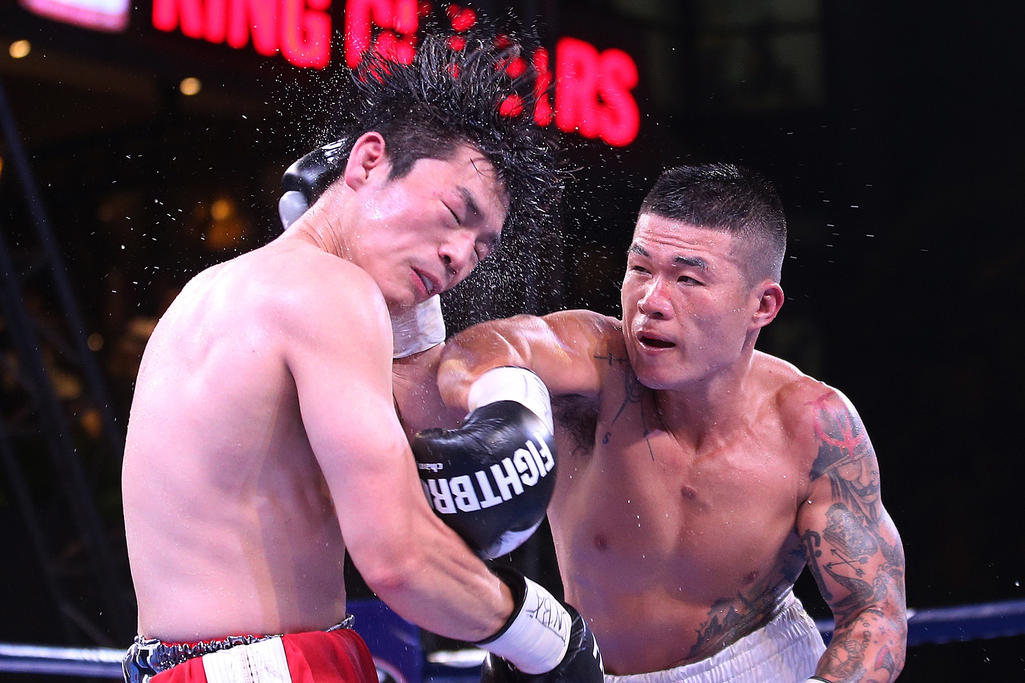 Truong Dinh Hoang thang doi thu Han Quoc o ho Guom anh 17