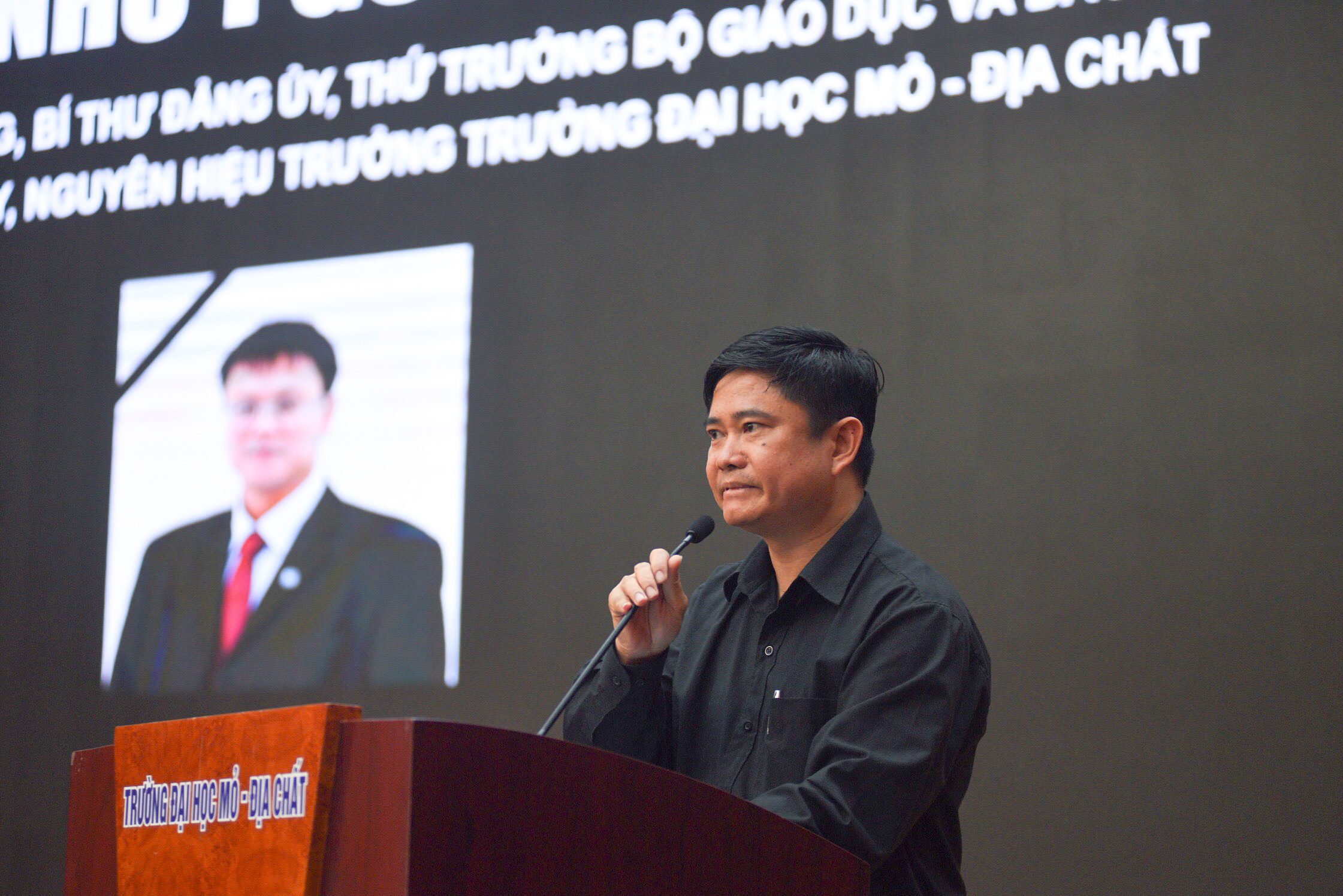 le tuong nho thu truong Le Hai An anh 6