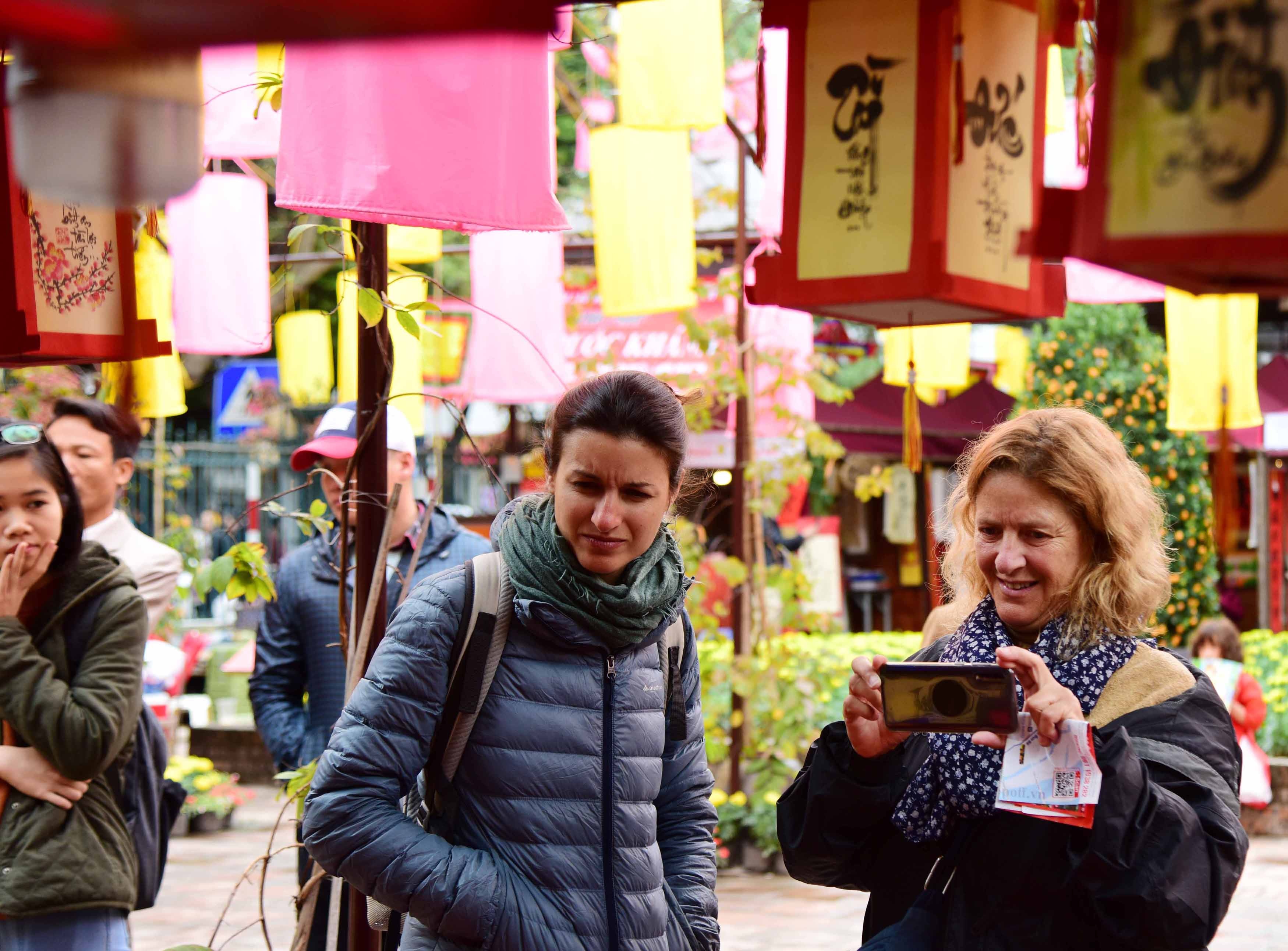 xin chu o hoi xuan Van Mieu anh 8