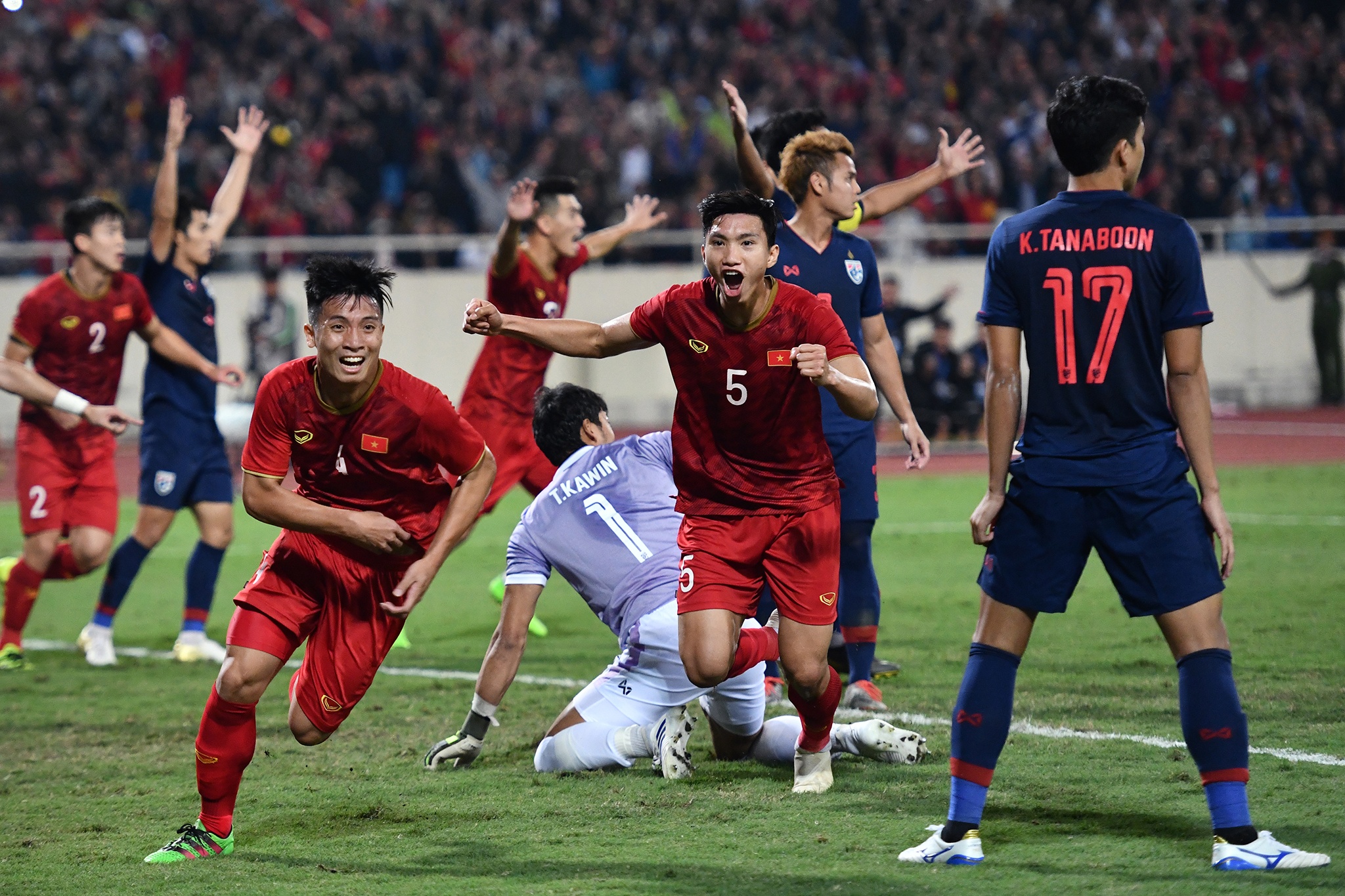 doi tuyen Viet Nam gap Thai Lan anh 8