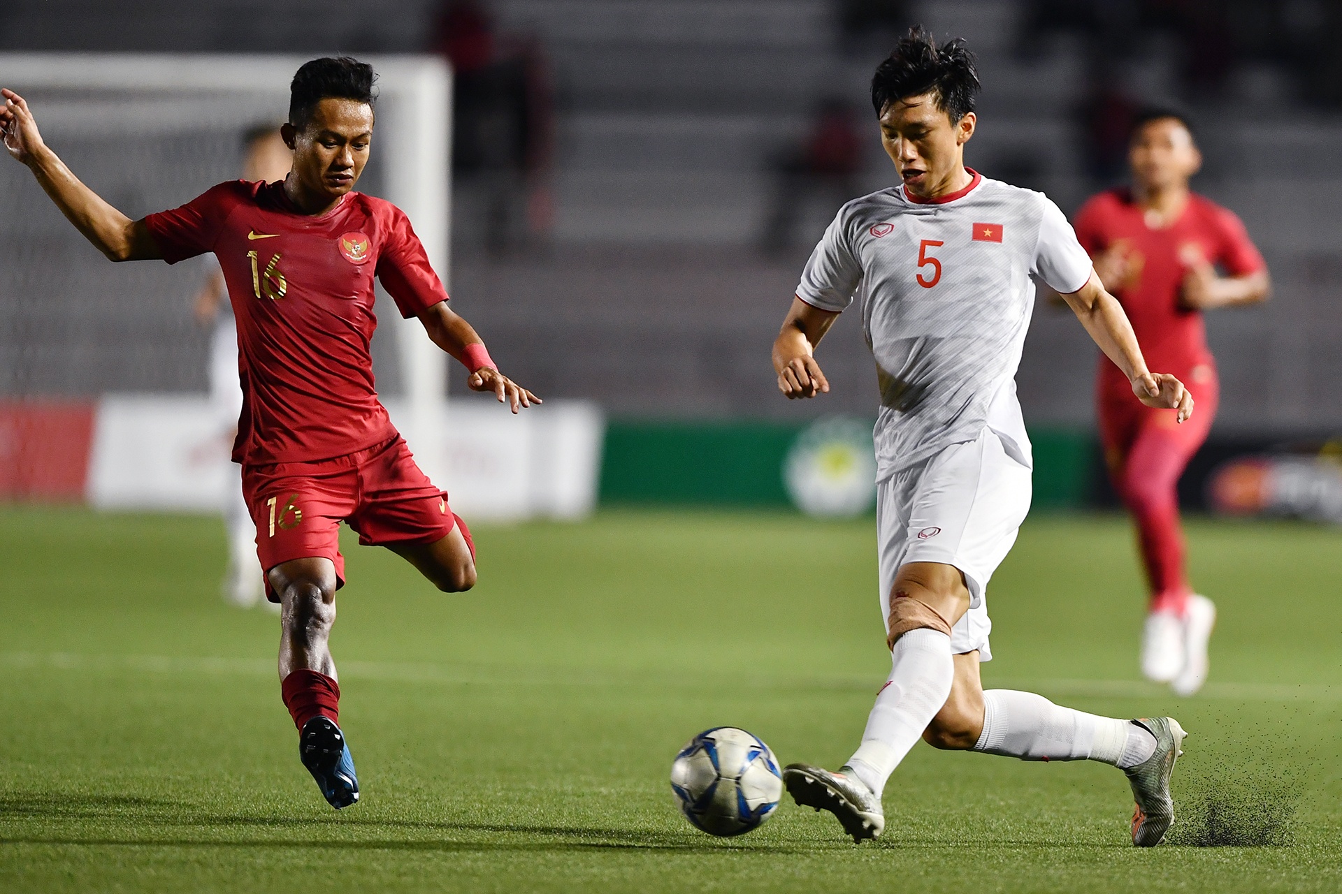 khoanh khac len dinh cua Van Hau anh 4