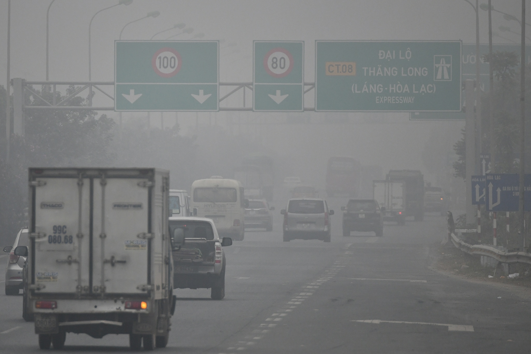 o nhiem nang bao phu thanh pho anh 8