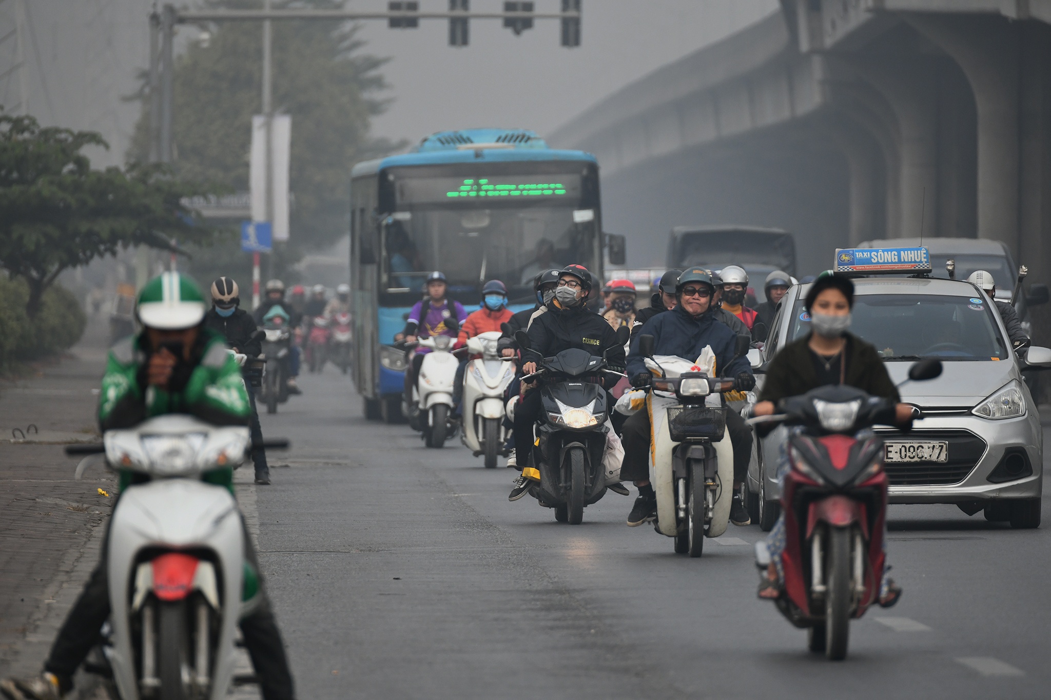 o nhiem nang bao phu thanh pho anh 11