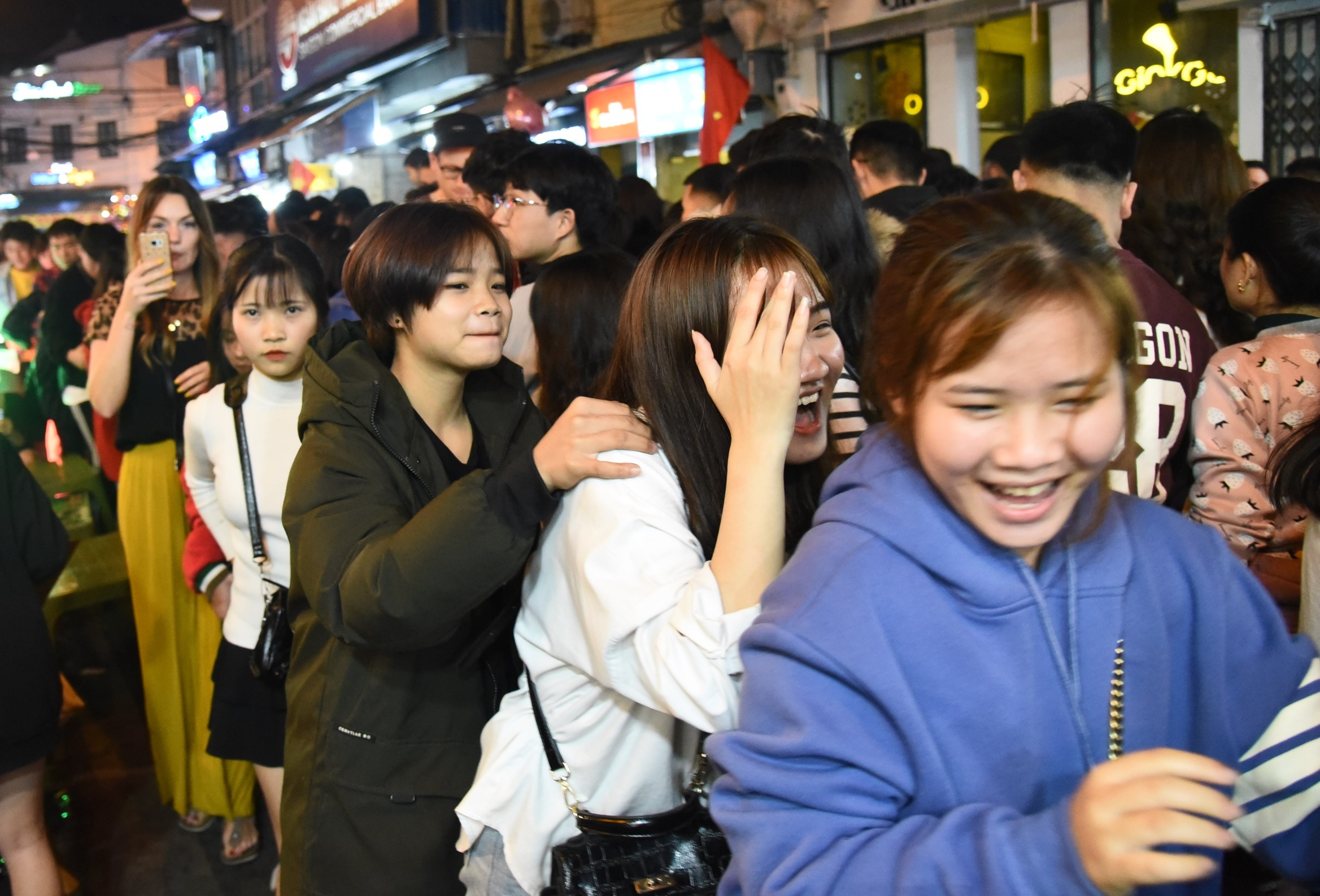 bien nguoi don nam moi anh 9