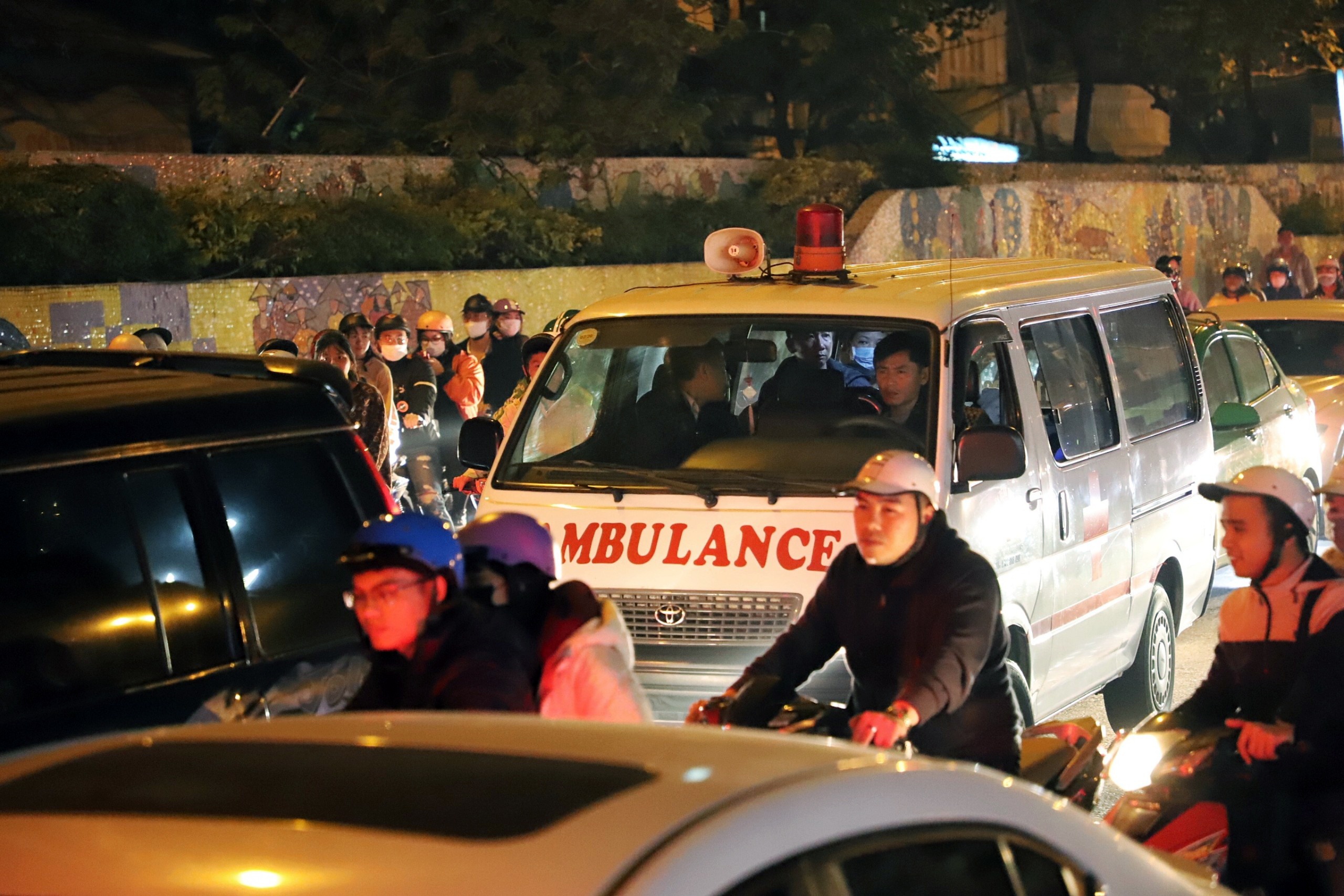 bien nguoi don nam moi anh 10