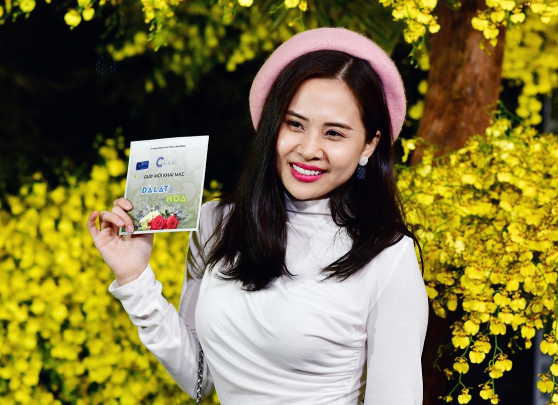 Da Lat ruc ro trong dem khai mac Festival hoa hinh anh