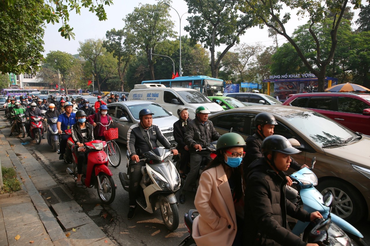 San khau hoanh trang dien ra dem dai nhac hoi cuoi nam o TP.HCM anh 12