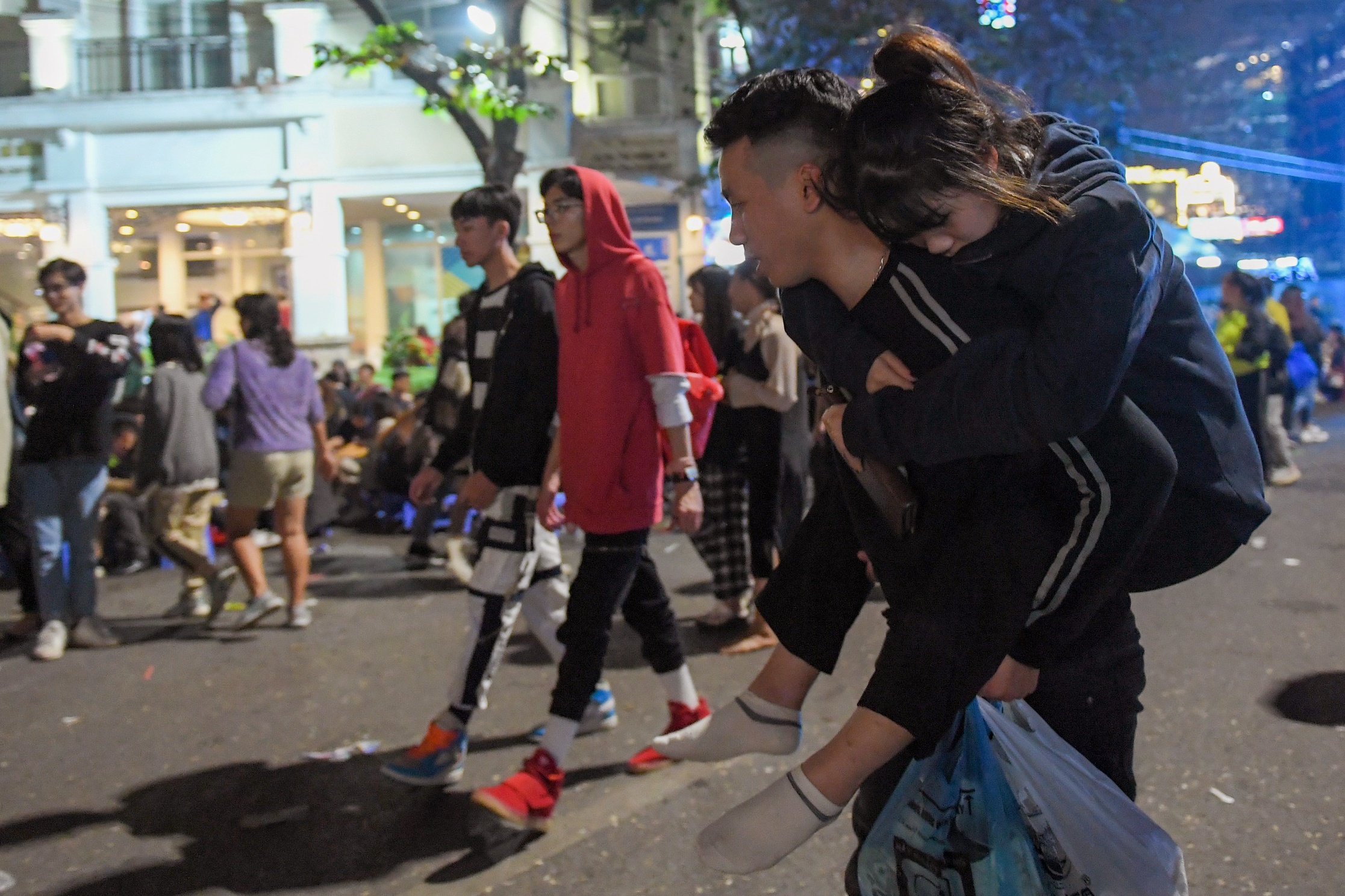 bien nguoi don nam moi anh 13