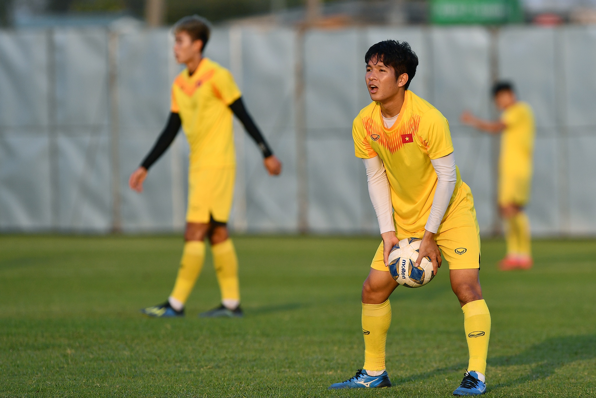 U23 Viet Nam tap luyen truoc ngay khai mac anh 17