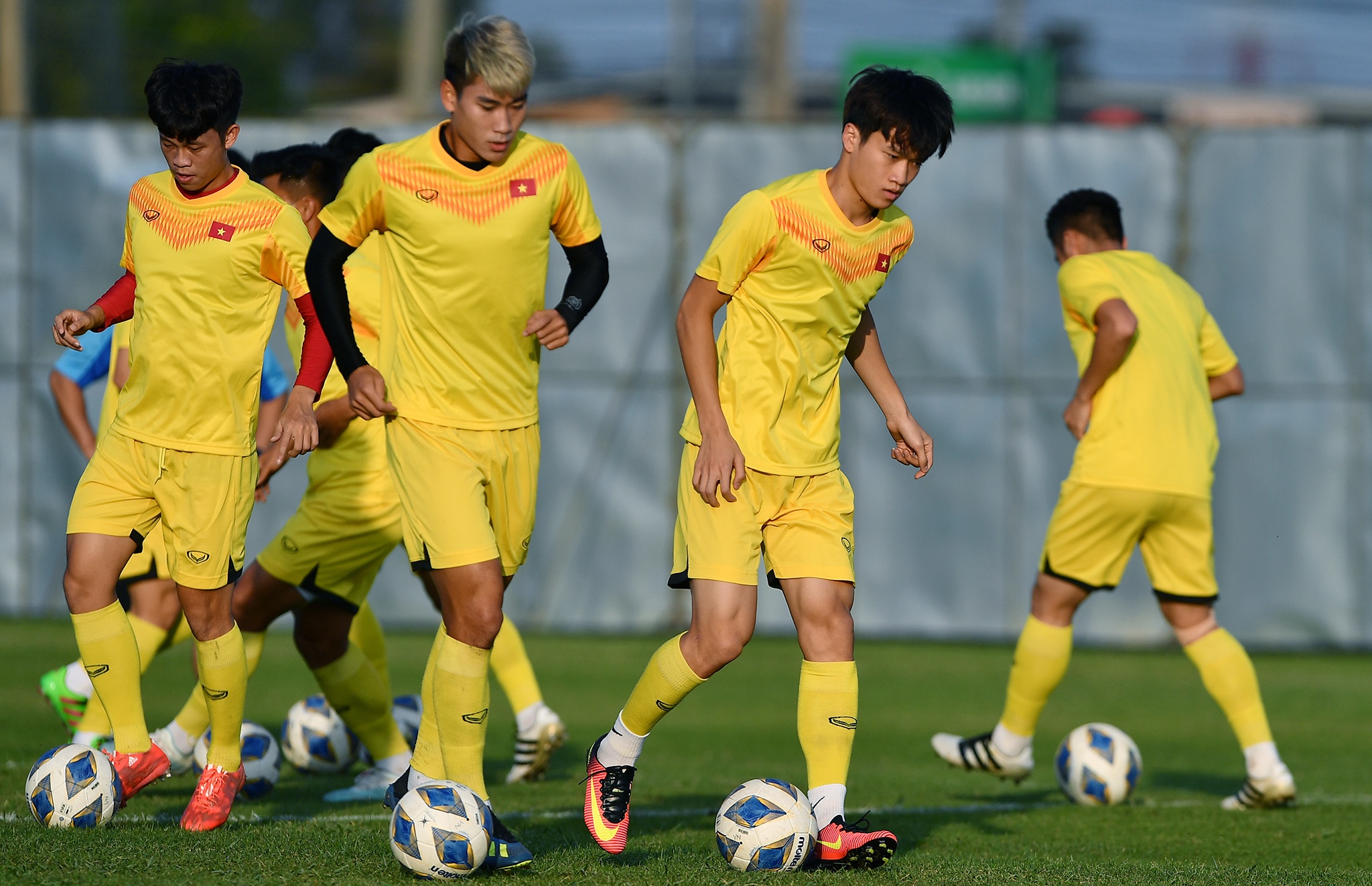 U23 Viet Nam tap luyen truoc ngay khai mac anh 29