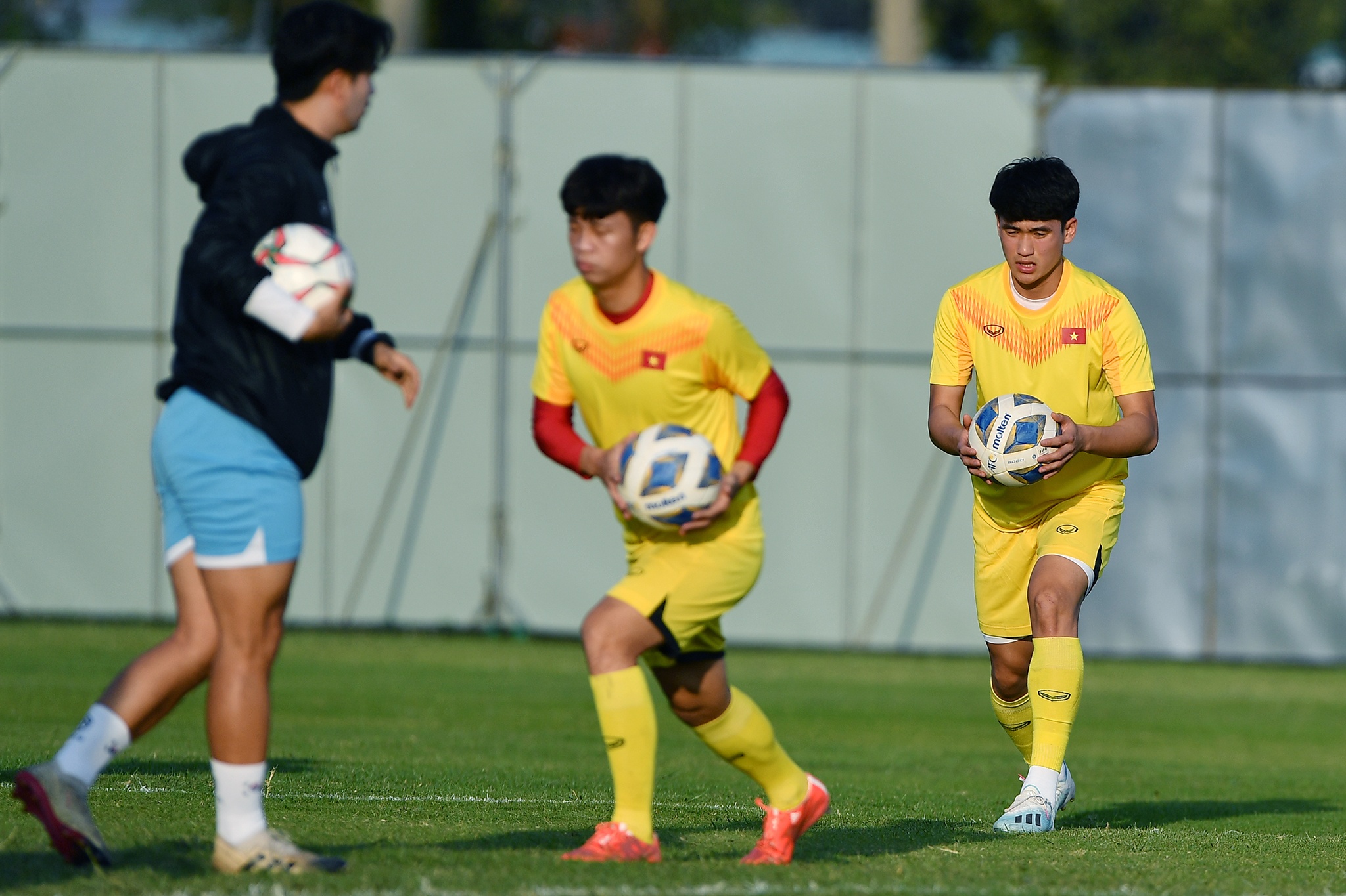 U23 Viet Nam tap luyen truoc ngay khai mac anh 31