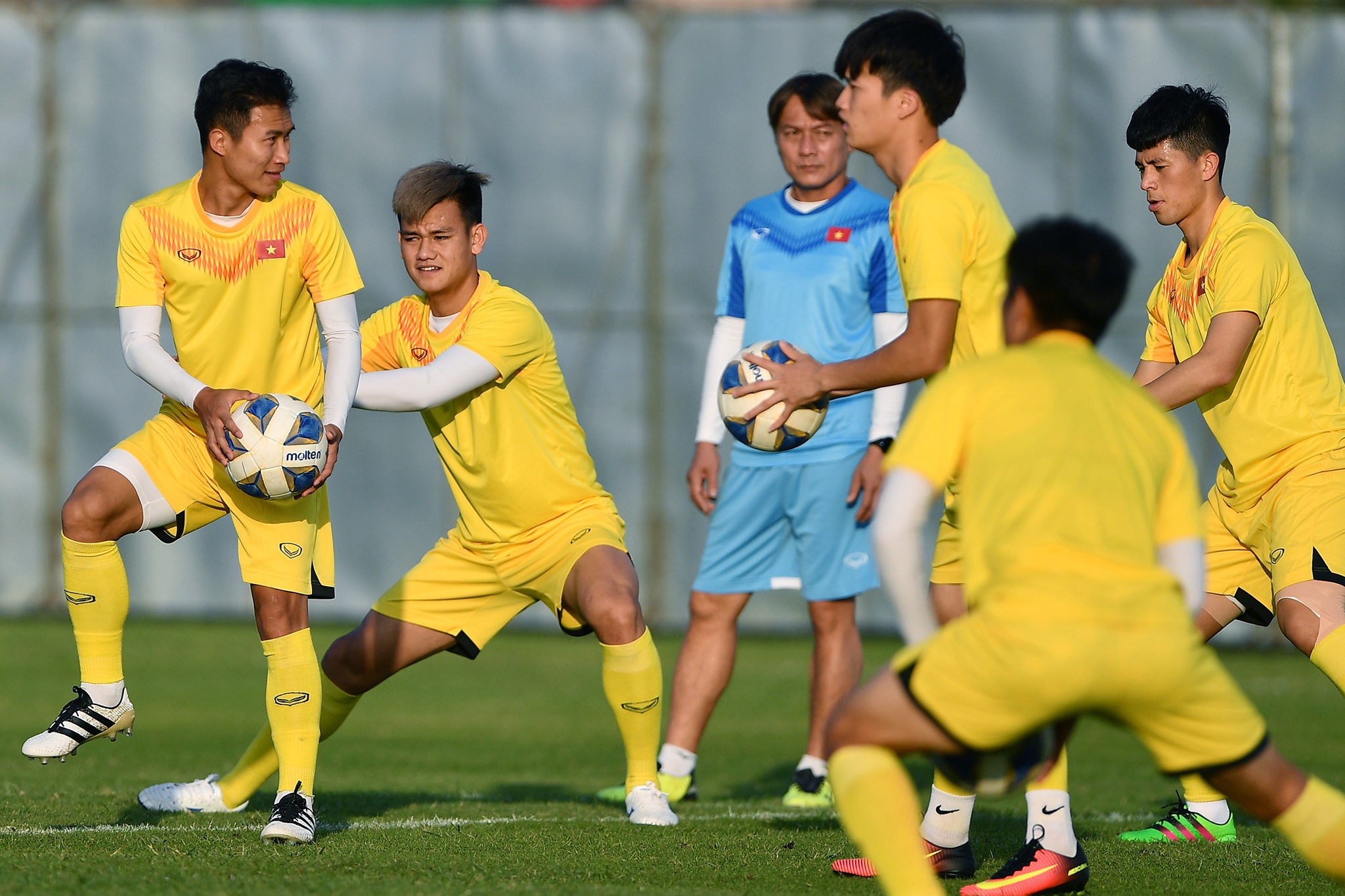 U23 Viet Nam tap luyen truoc ngay khai mac anh 35