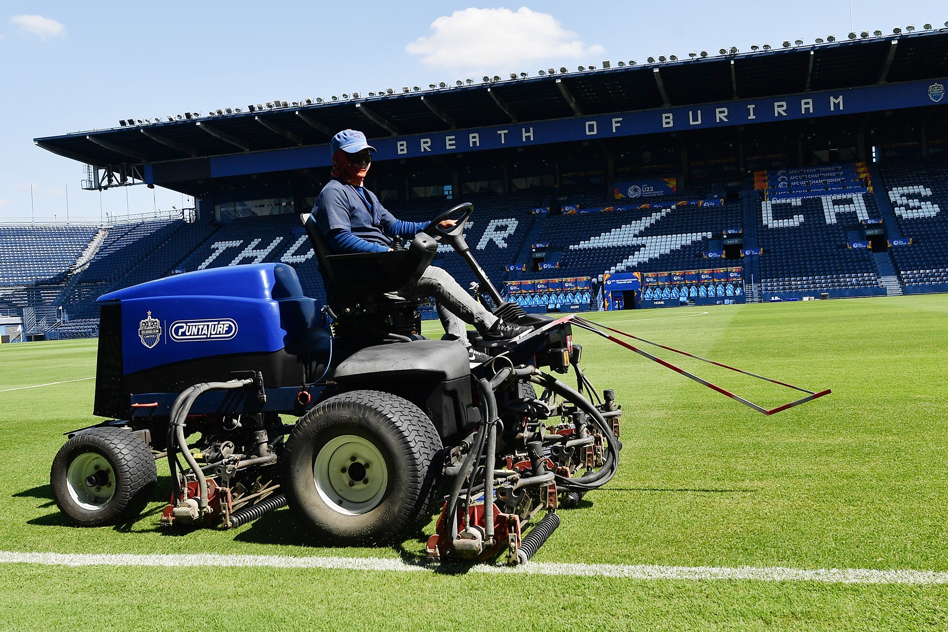 San Chang Arena truoc ngay U23 Viet Nam dau UAE hinh anh