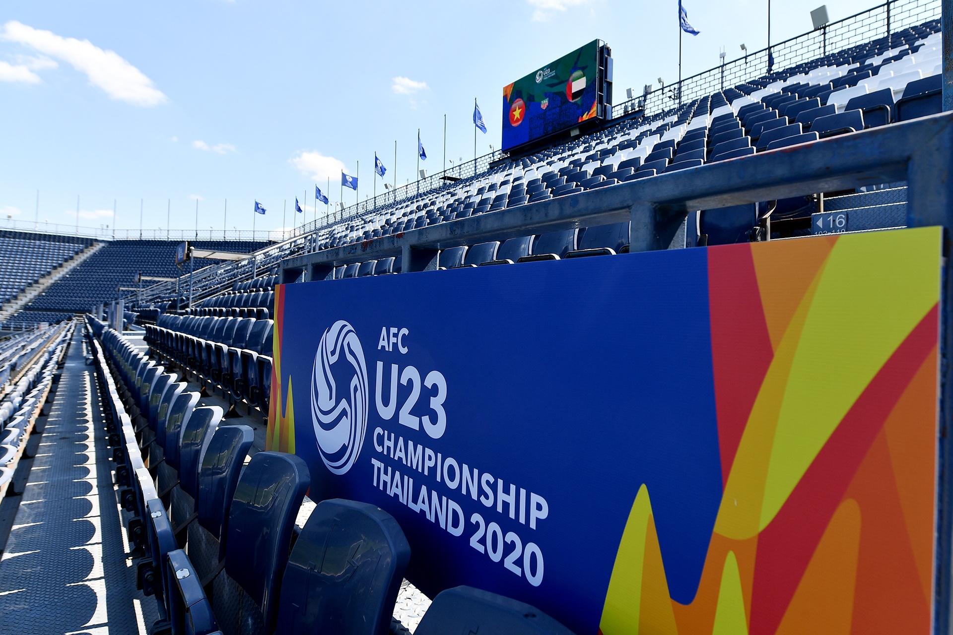 san van dong Buriram o Thai Lan anh 8