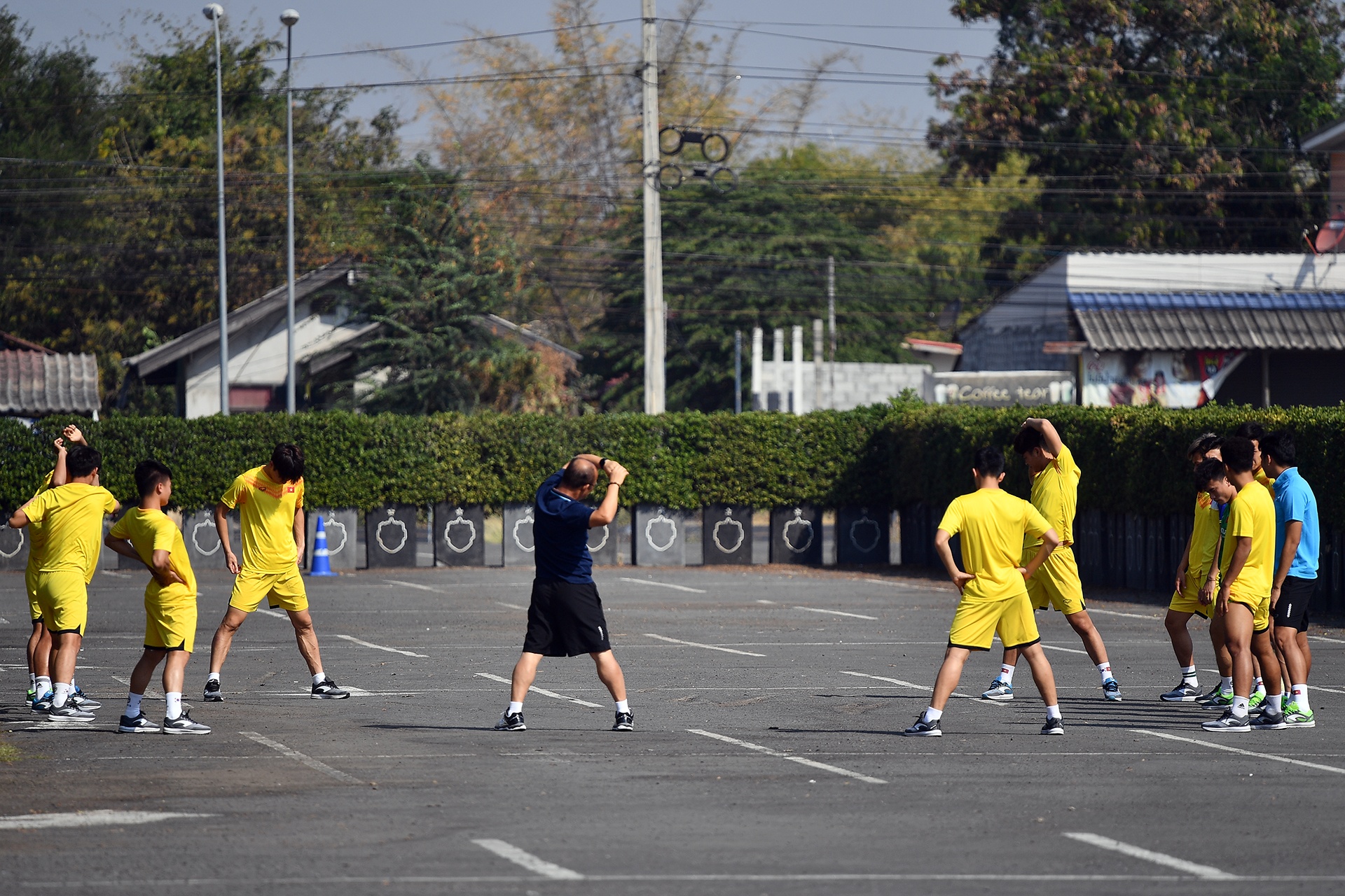 thay tro Park Hang-seo tap luyen o Buriram anh 2