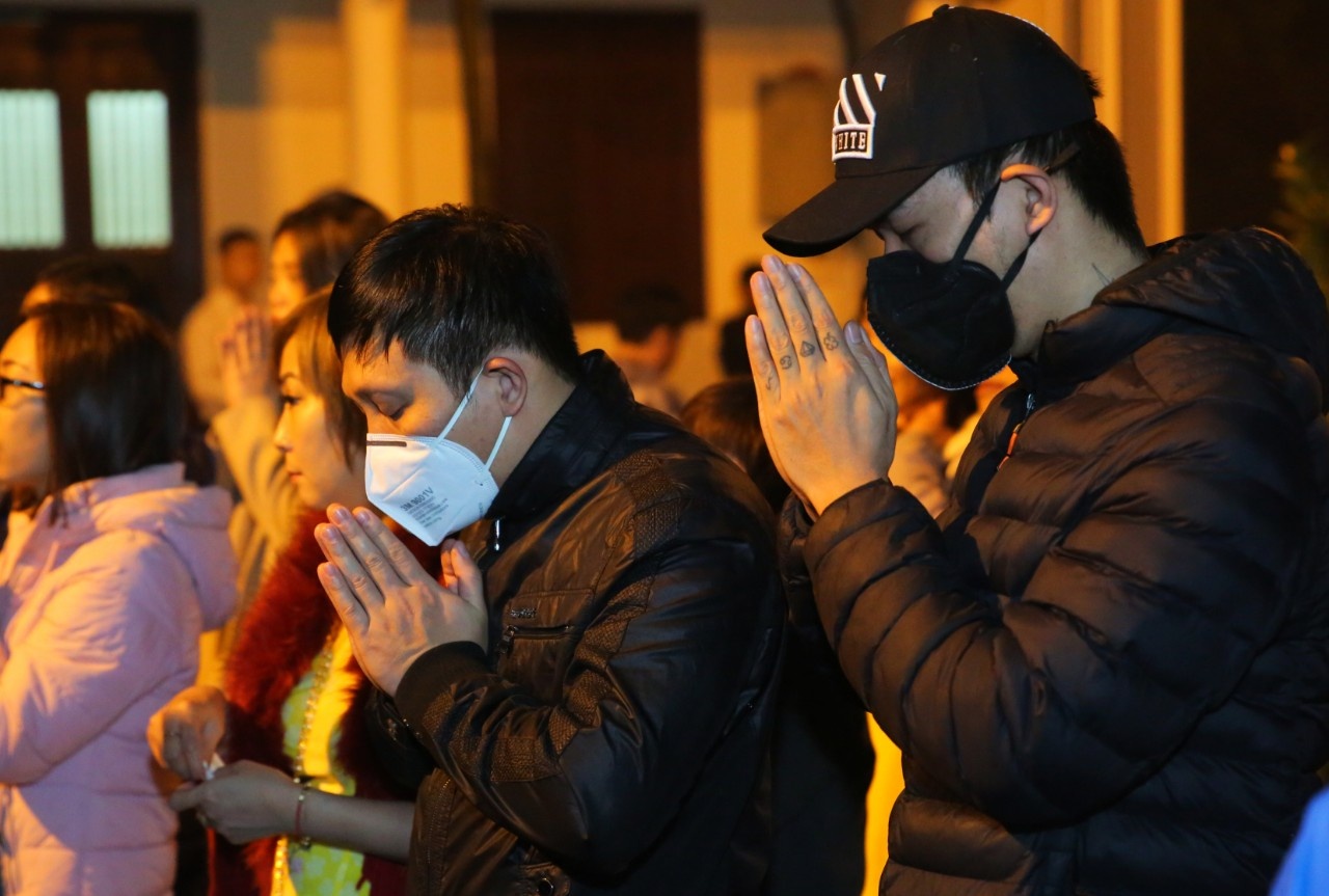 di le phu Tay Ho mung 1 Tet anh 7