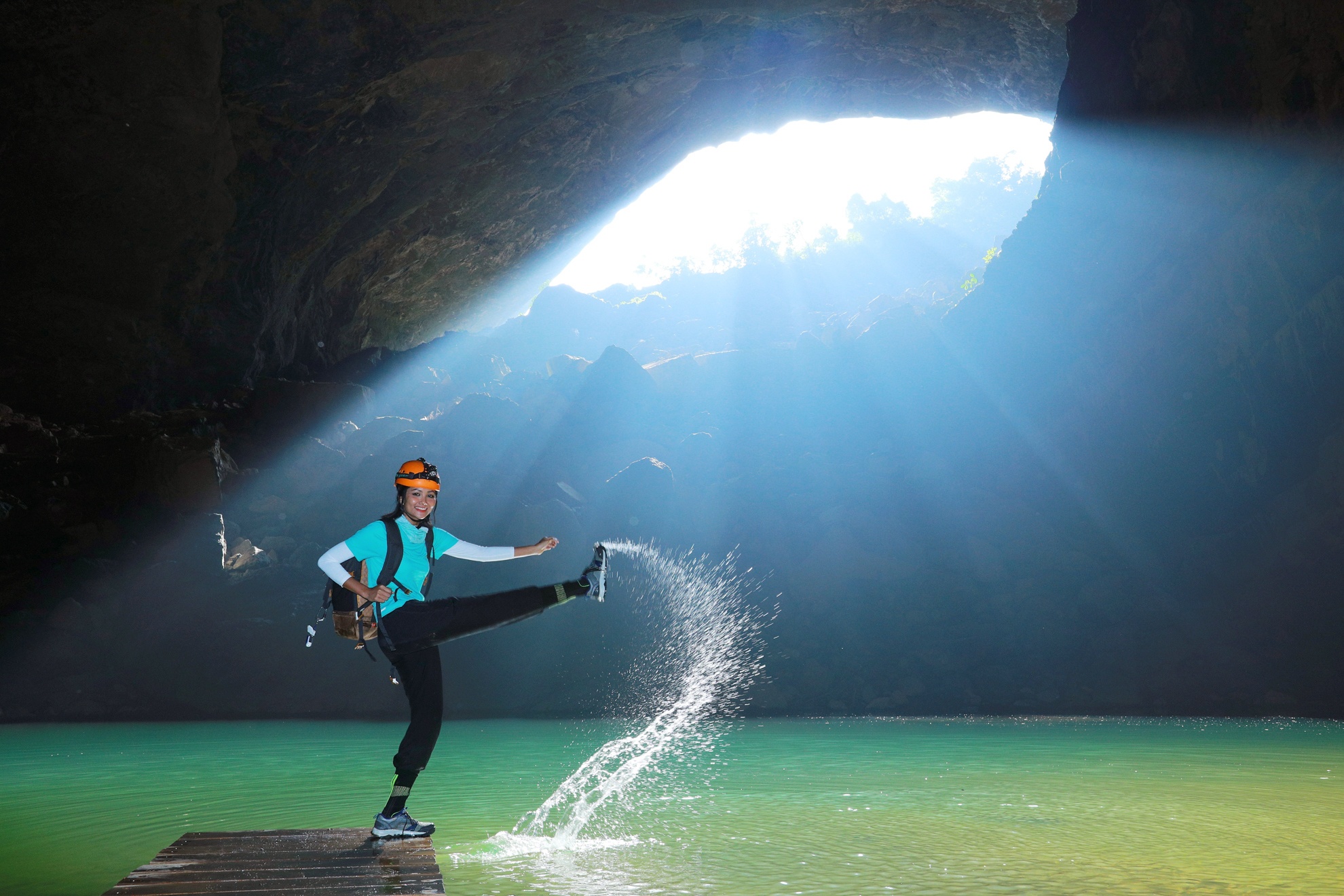 H'Hen Nie chinh phục hang Sơn Đoòng ảnh 27 H'Hen Nie chinh phuc hang Son Doong anh 27
