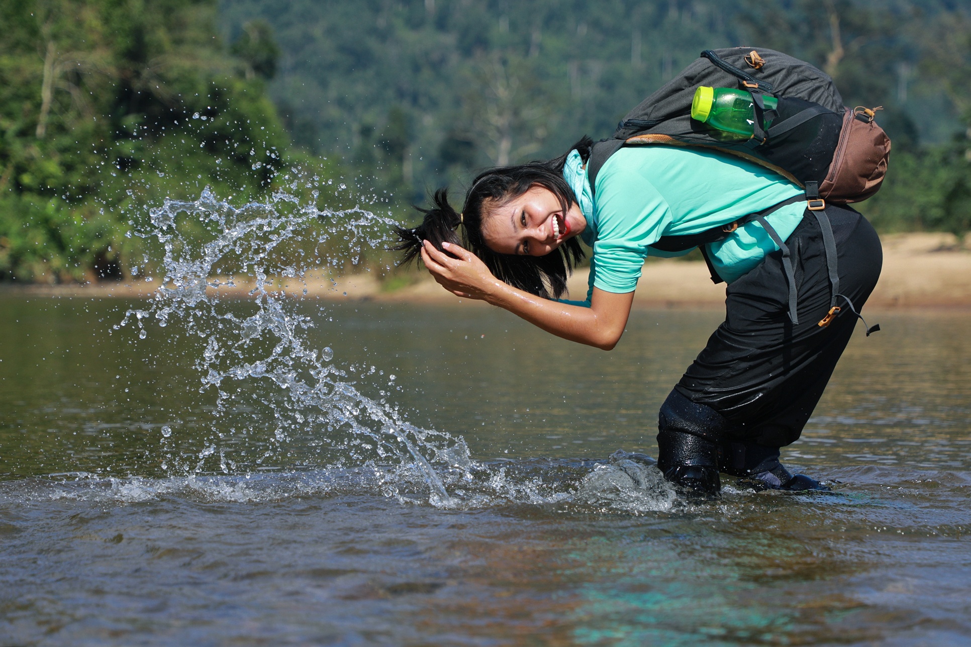 H'Hen Nie chinh phục hang Sơn Đoòng ảnh 4 H'Hen Nie chinh phuc hang Son Doong anh 4