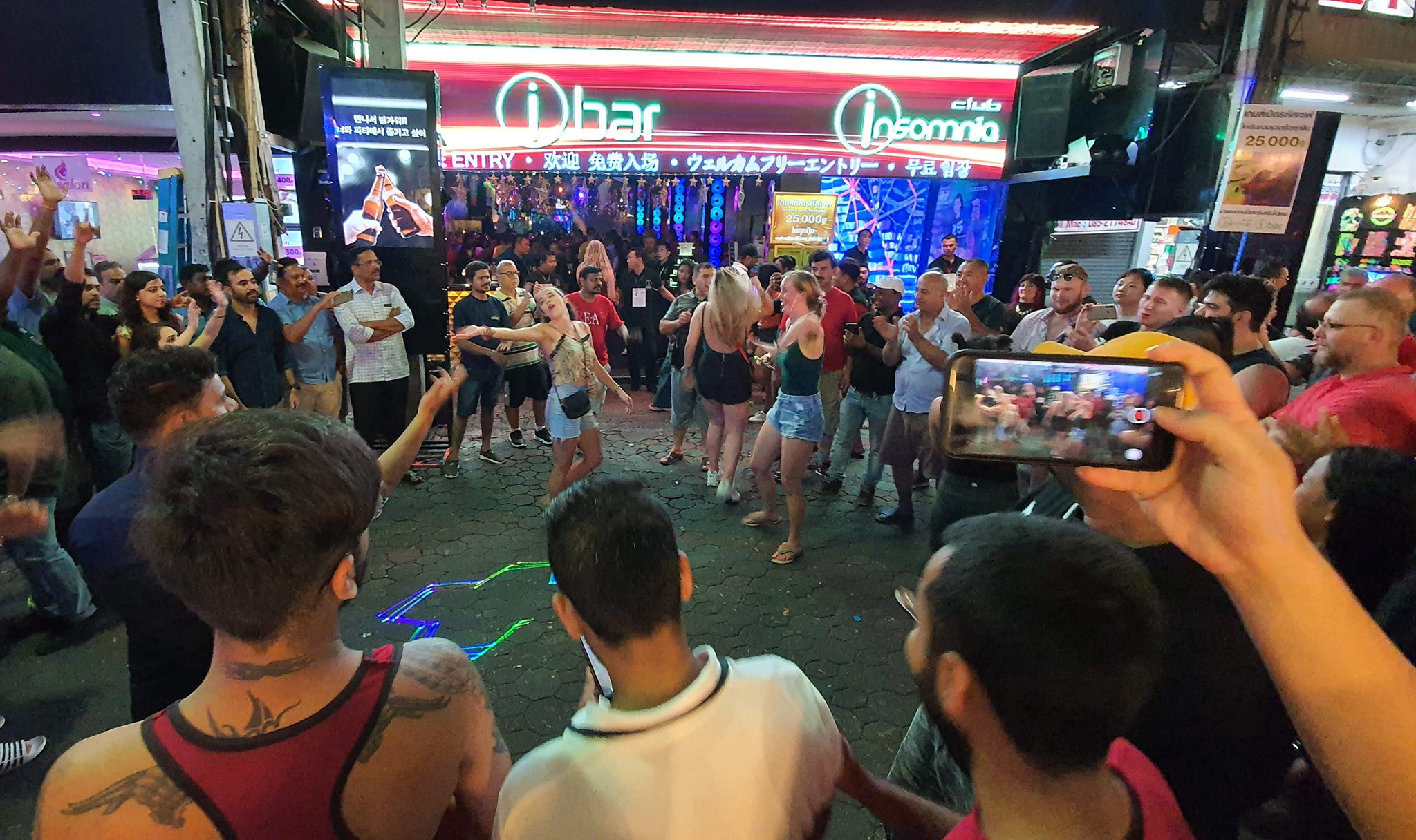 pho di bo o Pattaya Thai Lan anh 12