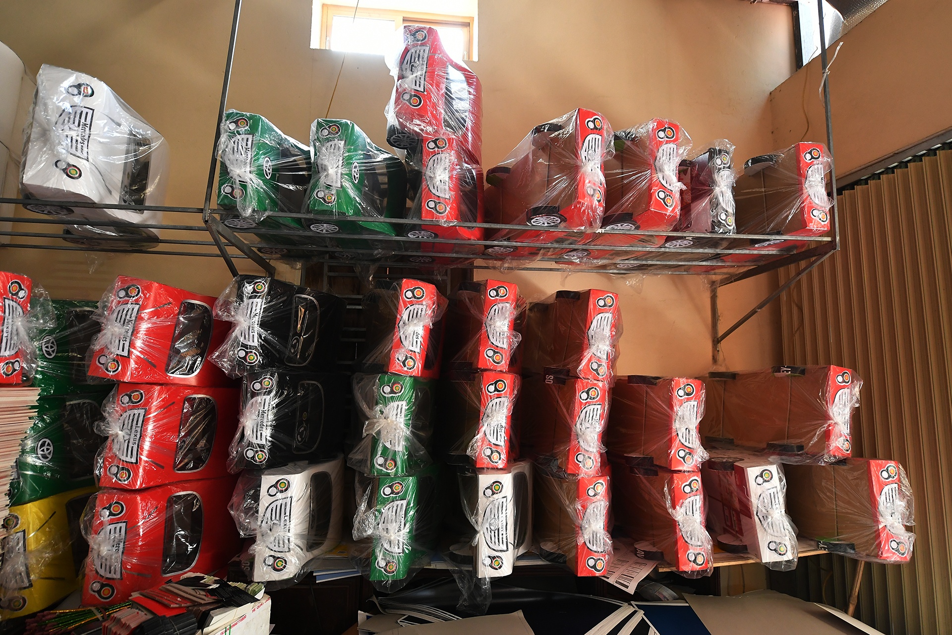 khau trang kinh chong giot ban hang ma mua Vu lan anh 6