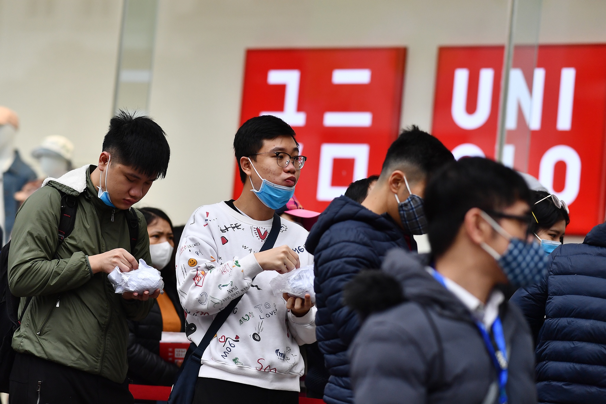 khai truong Uniqlo Ha Noi o Vincom Pham Ngoc Thach anh 3