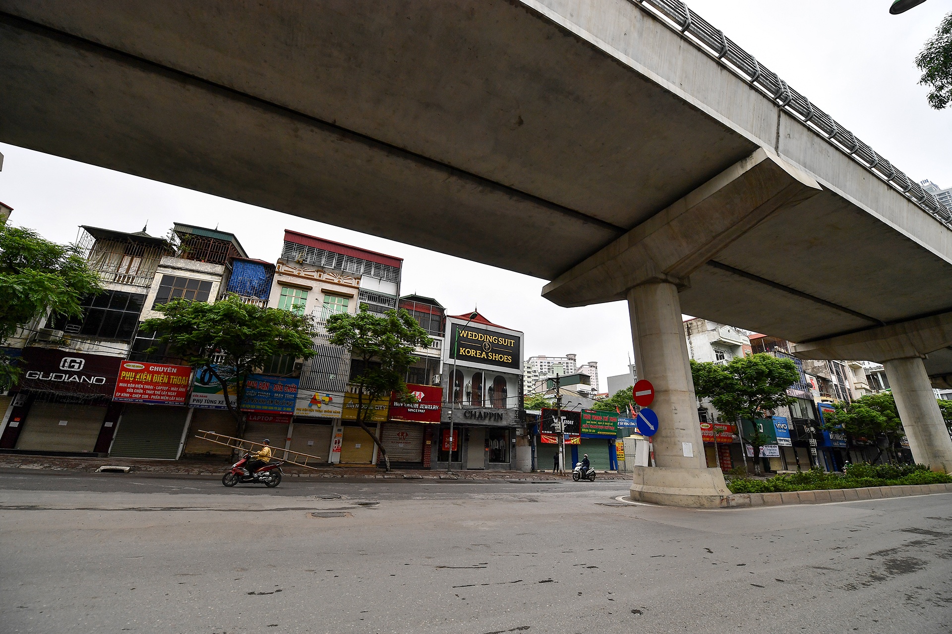 cach ly toan xa hoi anh 50