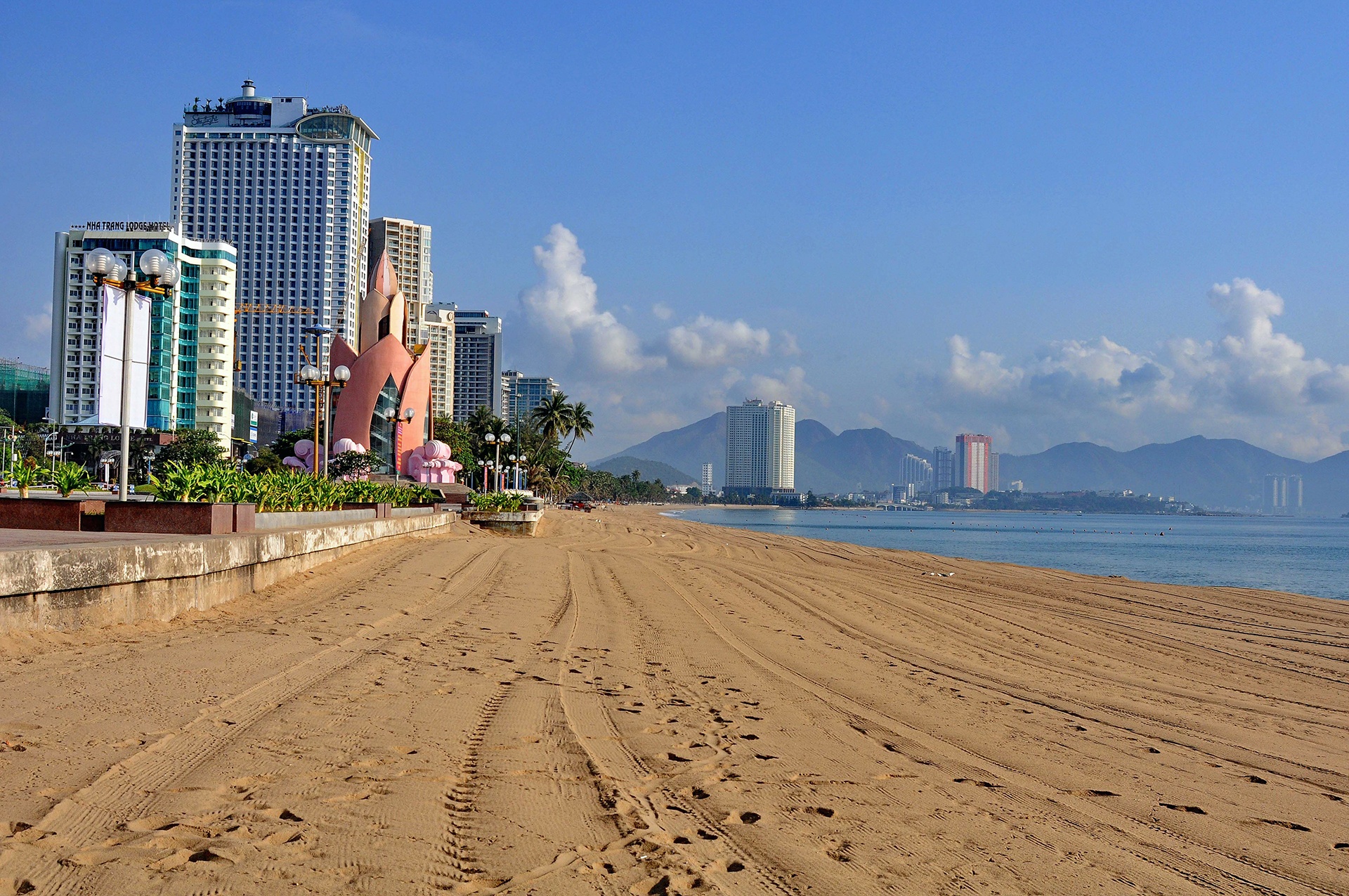 phong toa bai bien Nha Trang anh 8