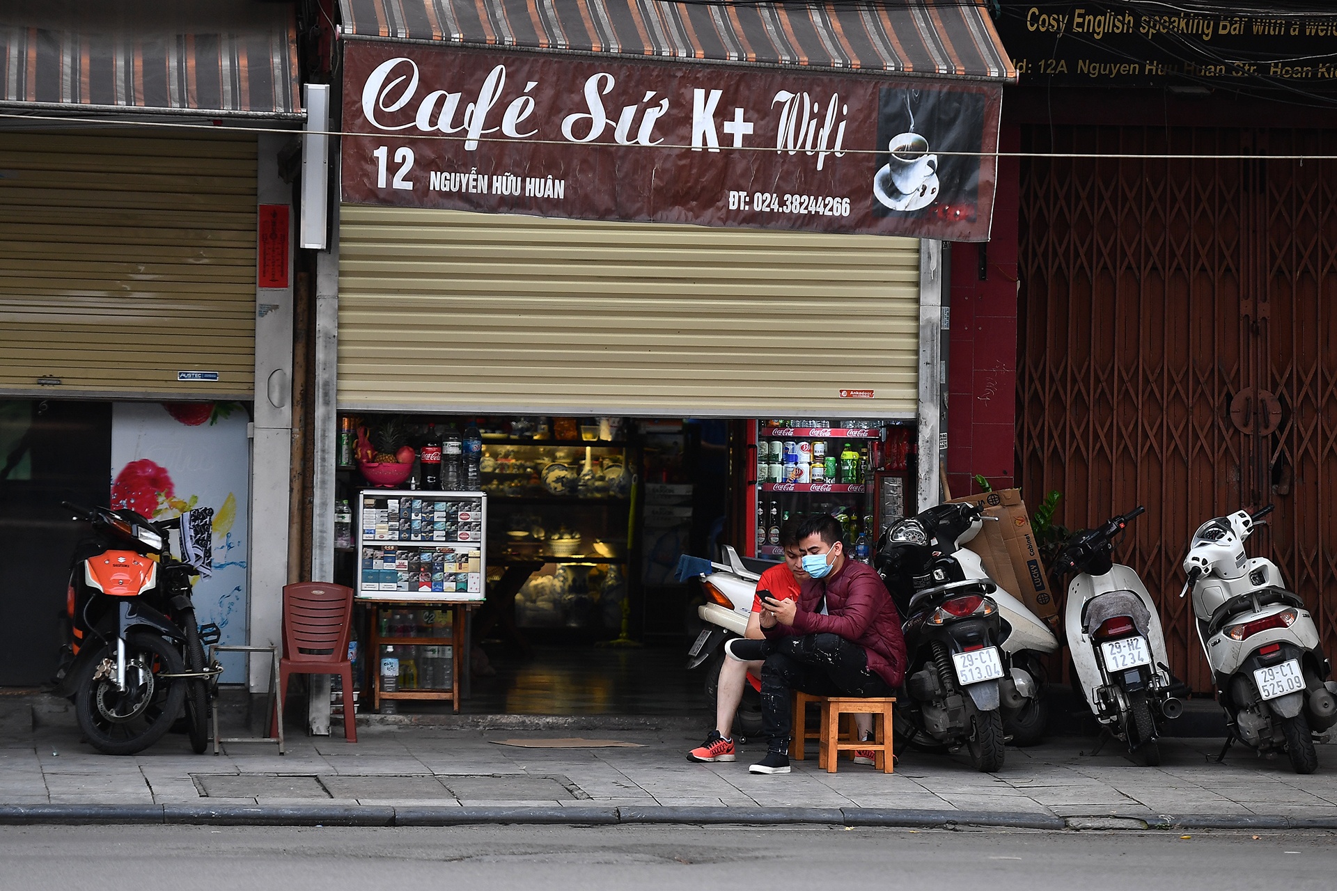 duong pho Ha Noi dong duc du dich Covid-19 anh 13